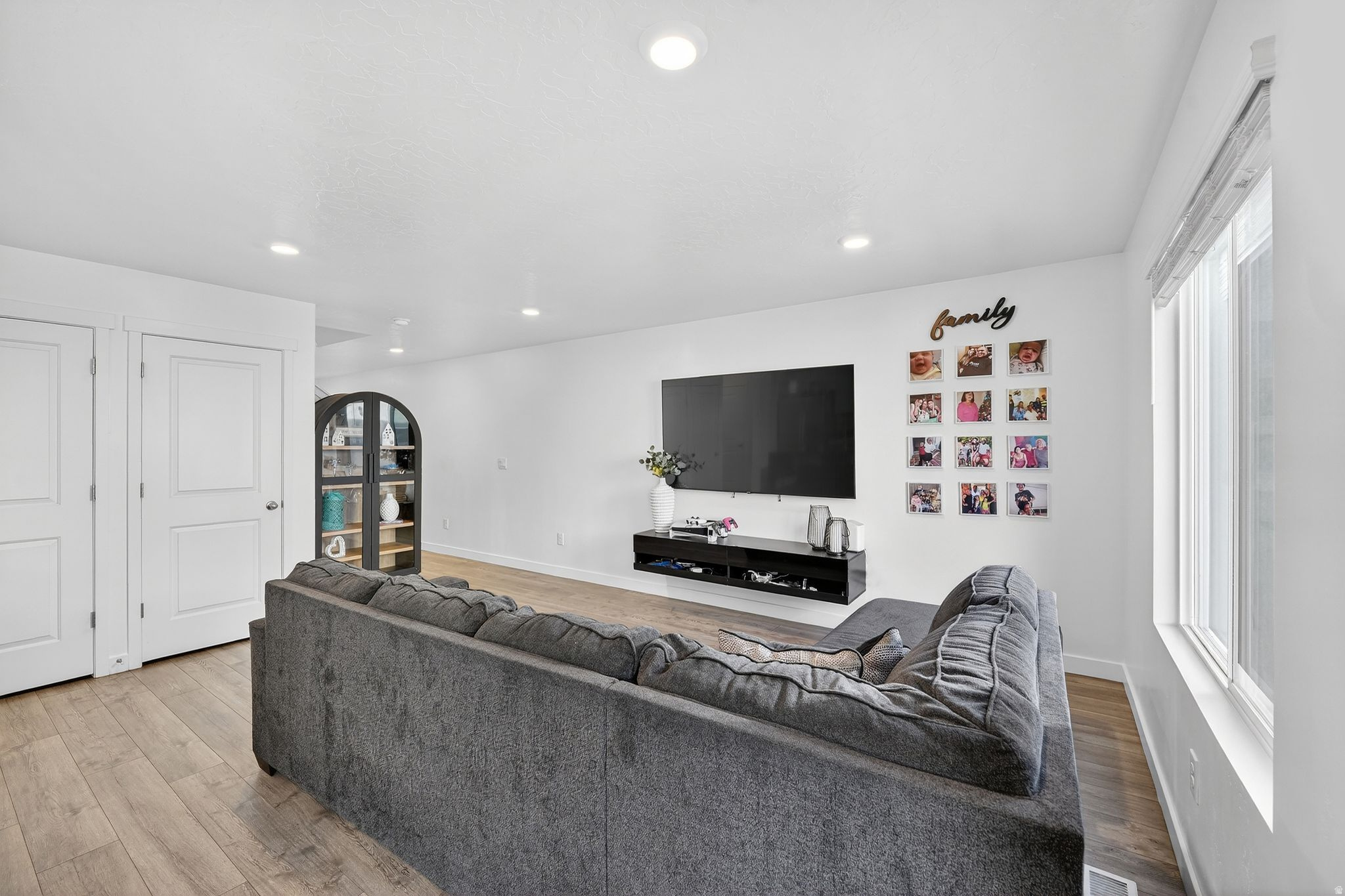 LITTLE VALLEY GATEWAY - Residential