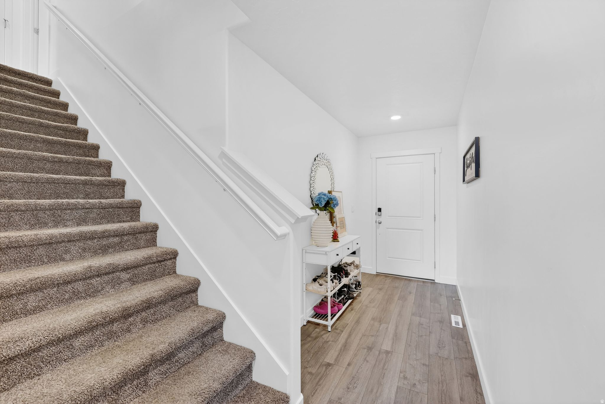 LITTLE VALLEY GATEWAY - Residential