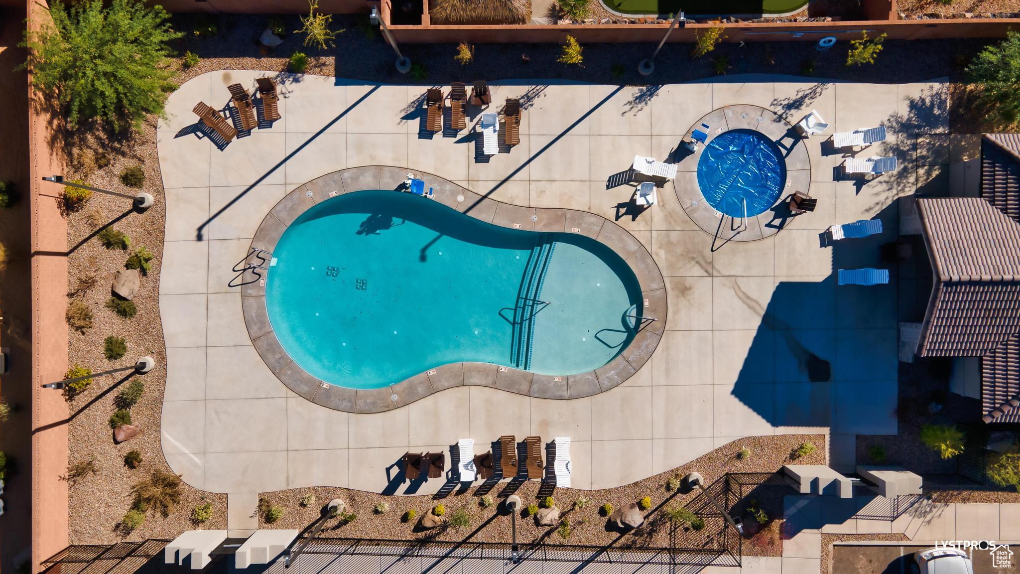 LADERA AT SIENNA HIL - Residential