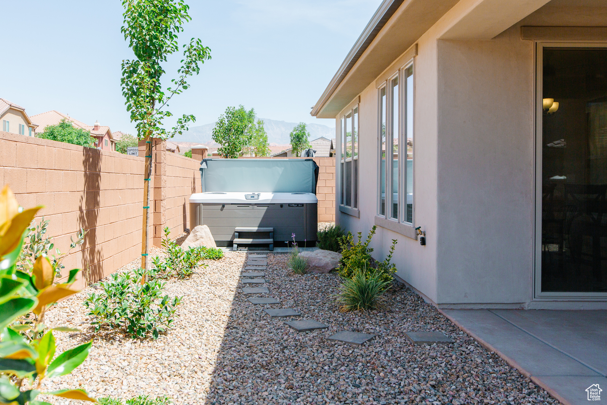 LADERA AT SIENNA HIL - Residential