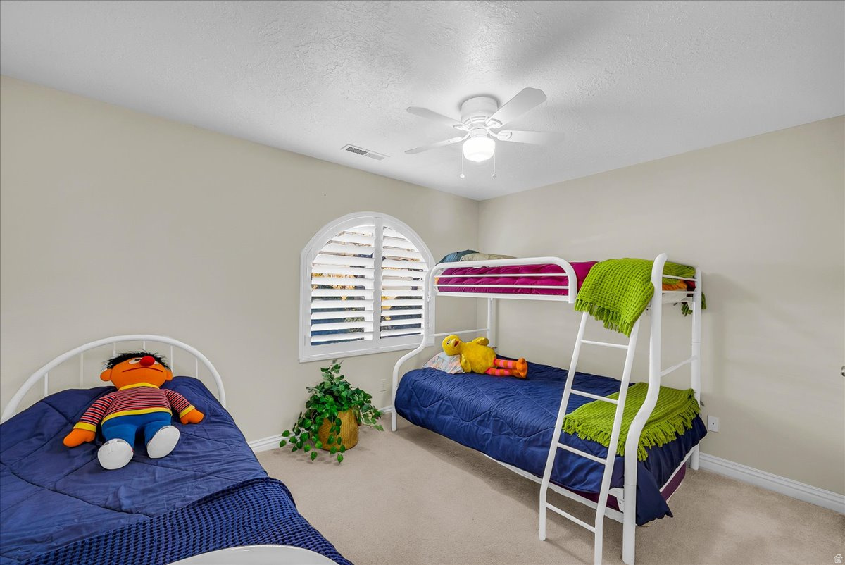 CRYSTAL LAKES TOWNHOMES - Residential