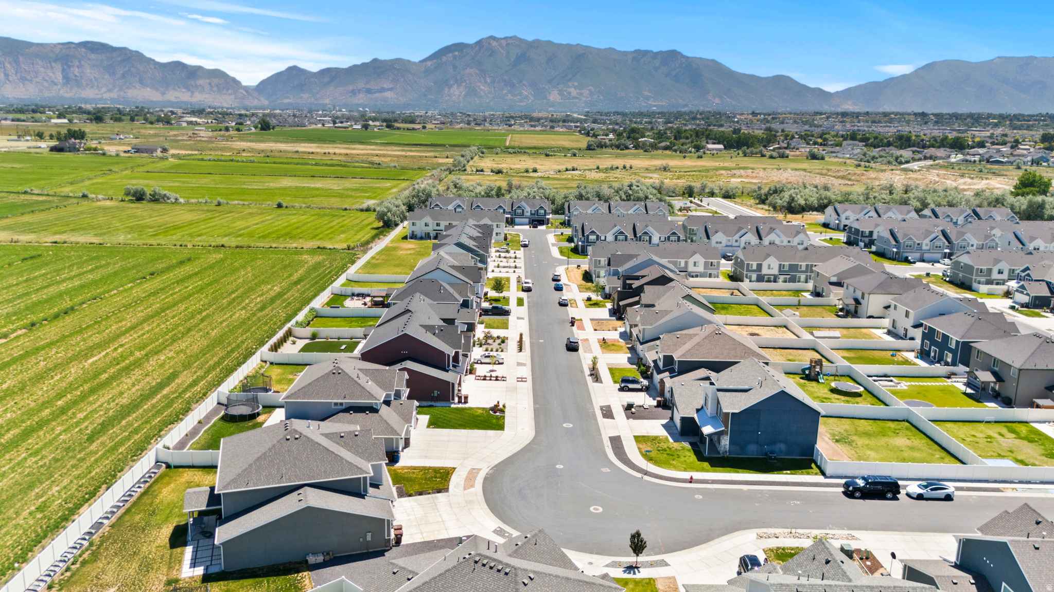 THE MEADOWS AT GREEN FARM - Residential