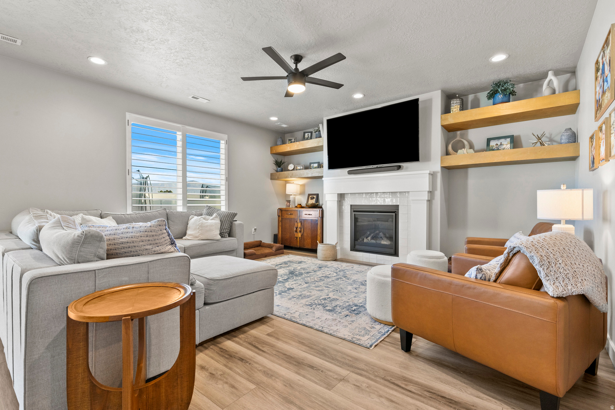 THE MEADOWS AT GREEN FARM - Residential