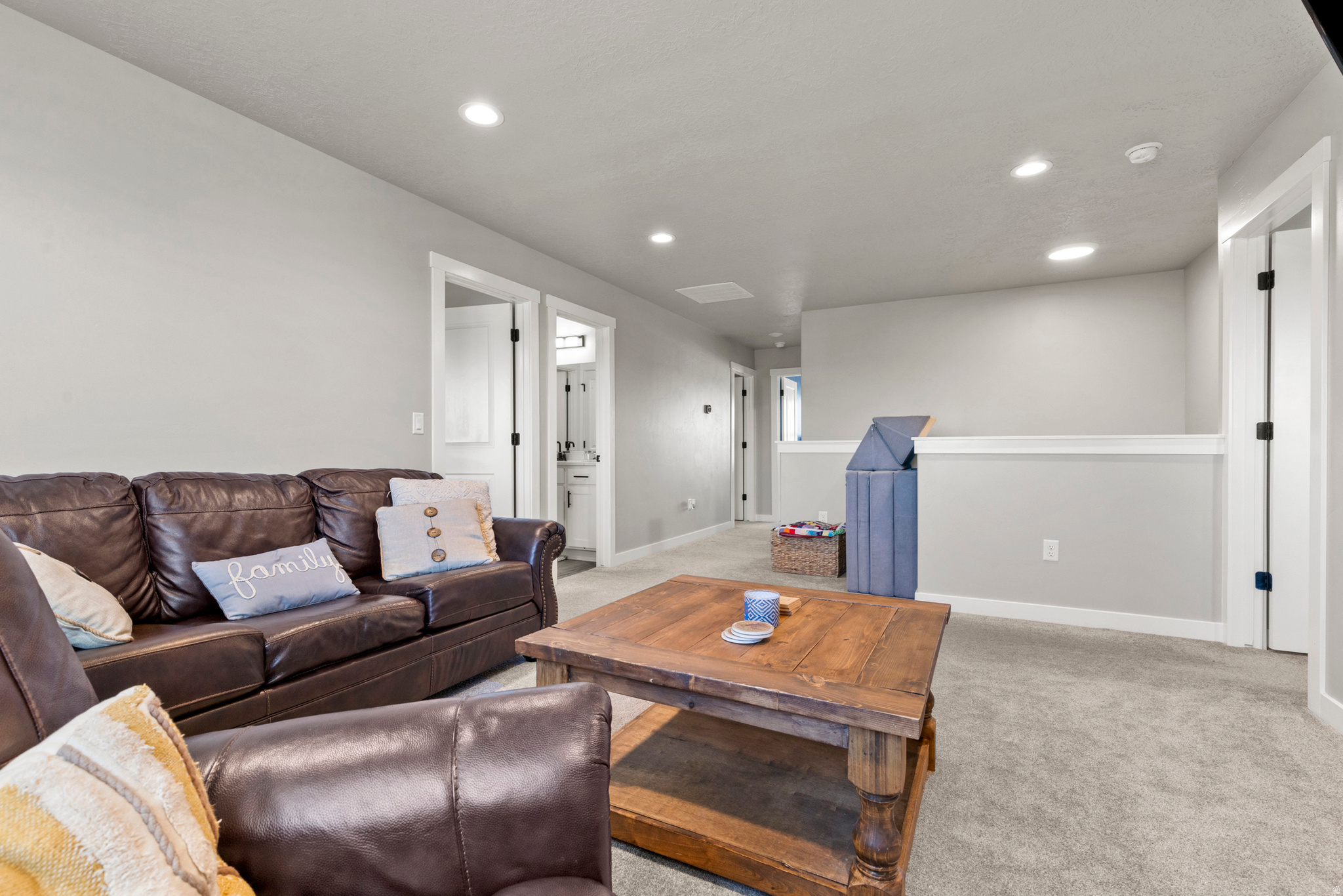 THE MEADOWS AT GREEN FARM - Residential