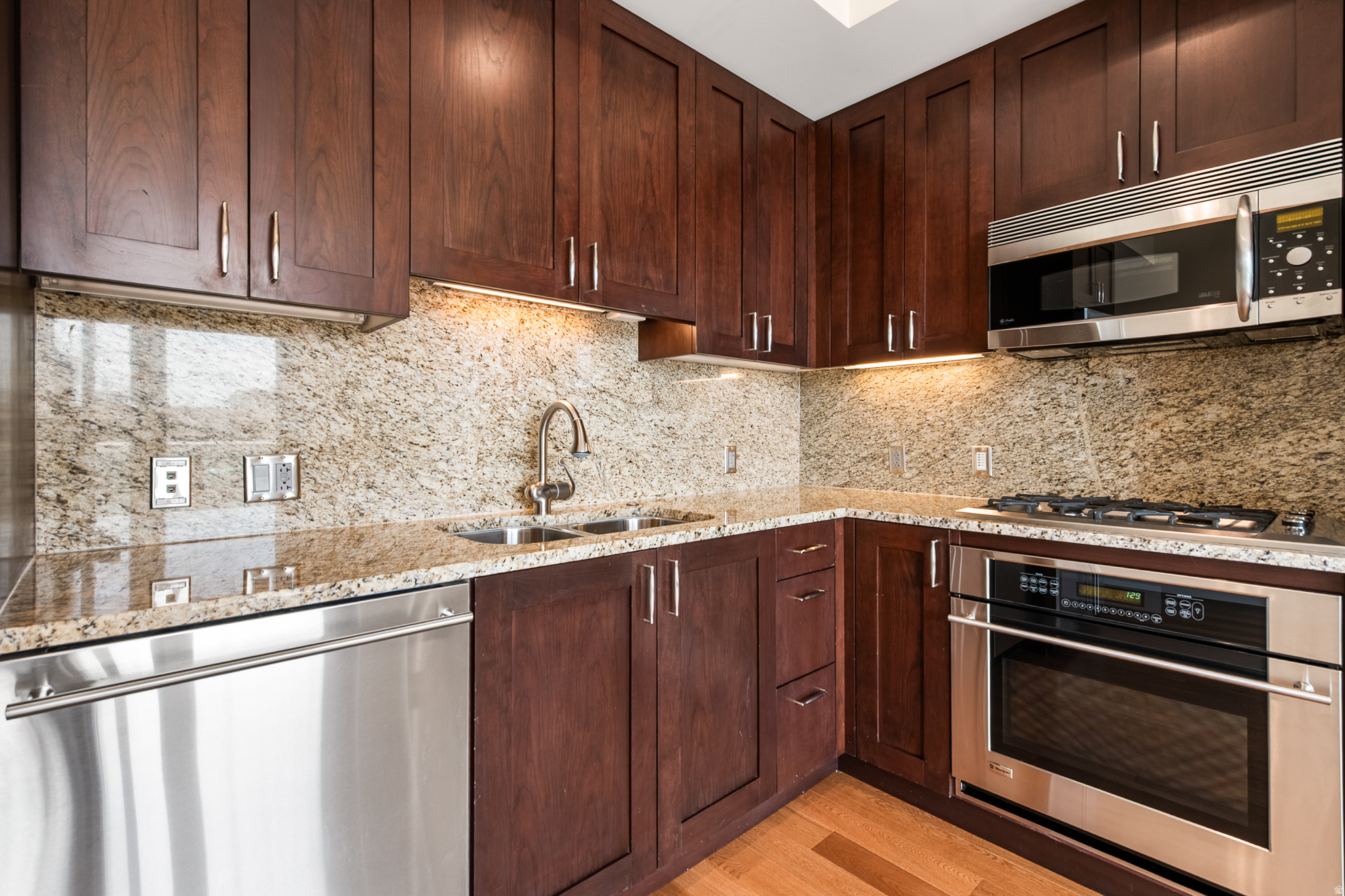 CITY CREEK- 99 WEST - Residential