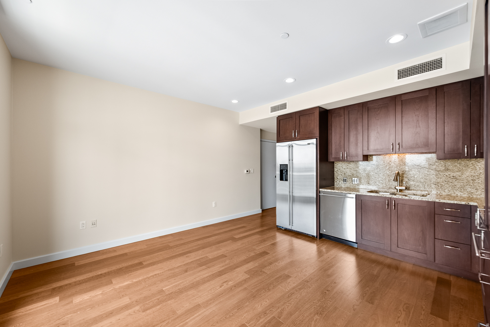 CITY CREEK- 99 WEST - Residential