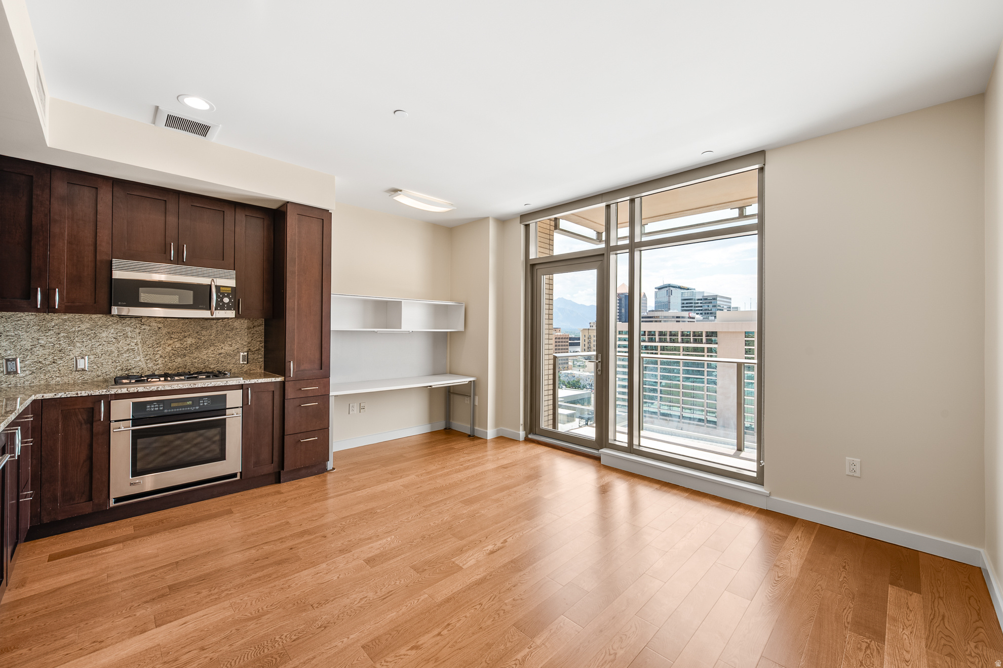 CITY CREEK- 99 WEST - Residential