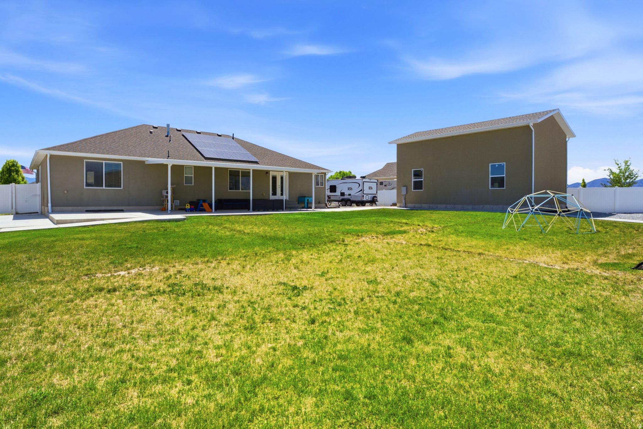 GRANTSVILLE CITY - Residential