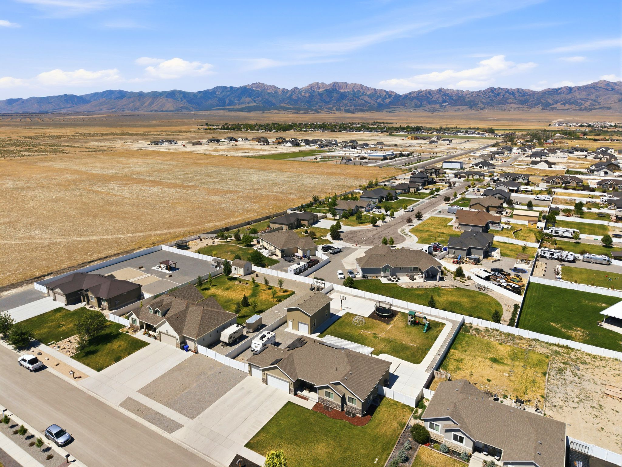 GRANTSVILLE CITY - Residential