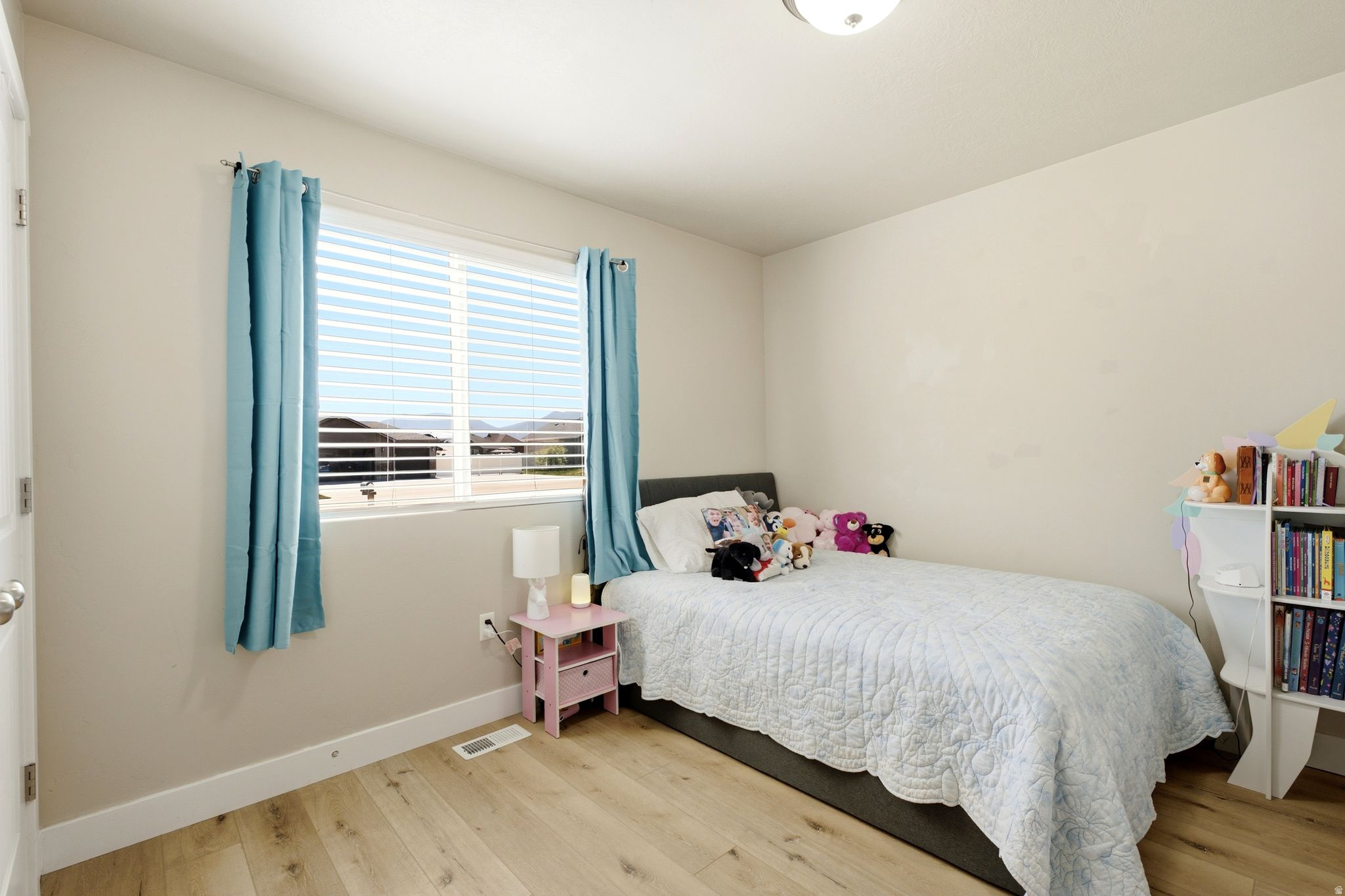 GRANTSVILLE CITY - Residential