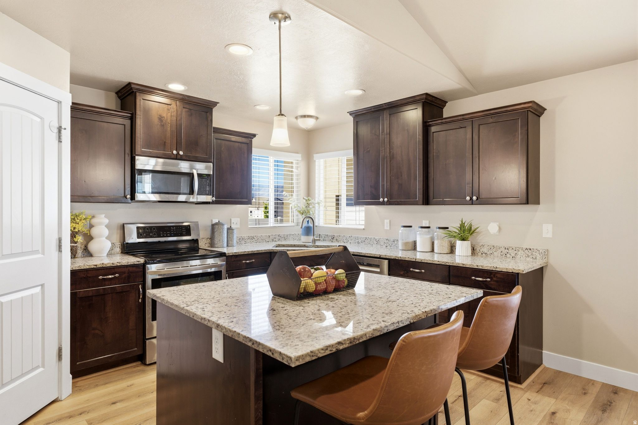 GRANTSVILLE CITY - Residential