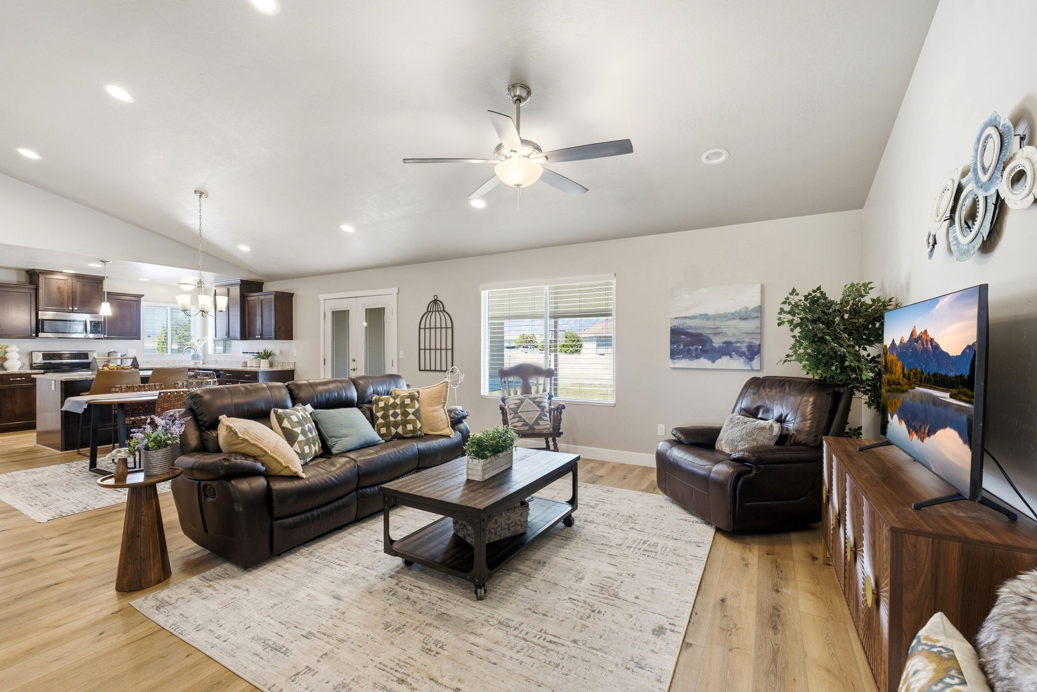 GRANTSVILLE CITY - Residential