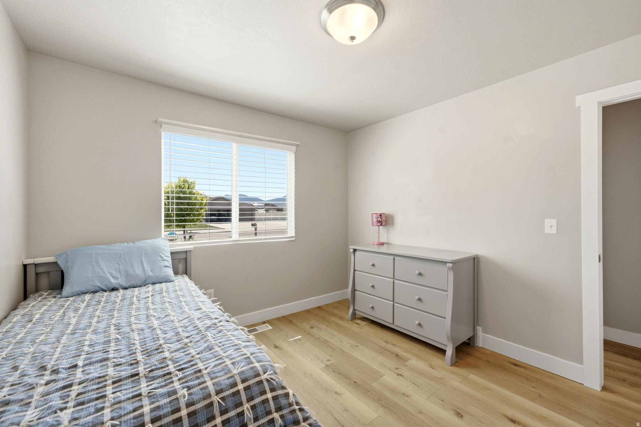 GRANTSVILLE CITY - Residential