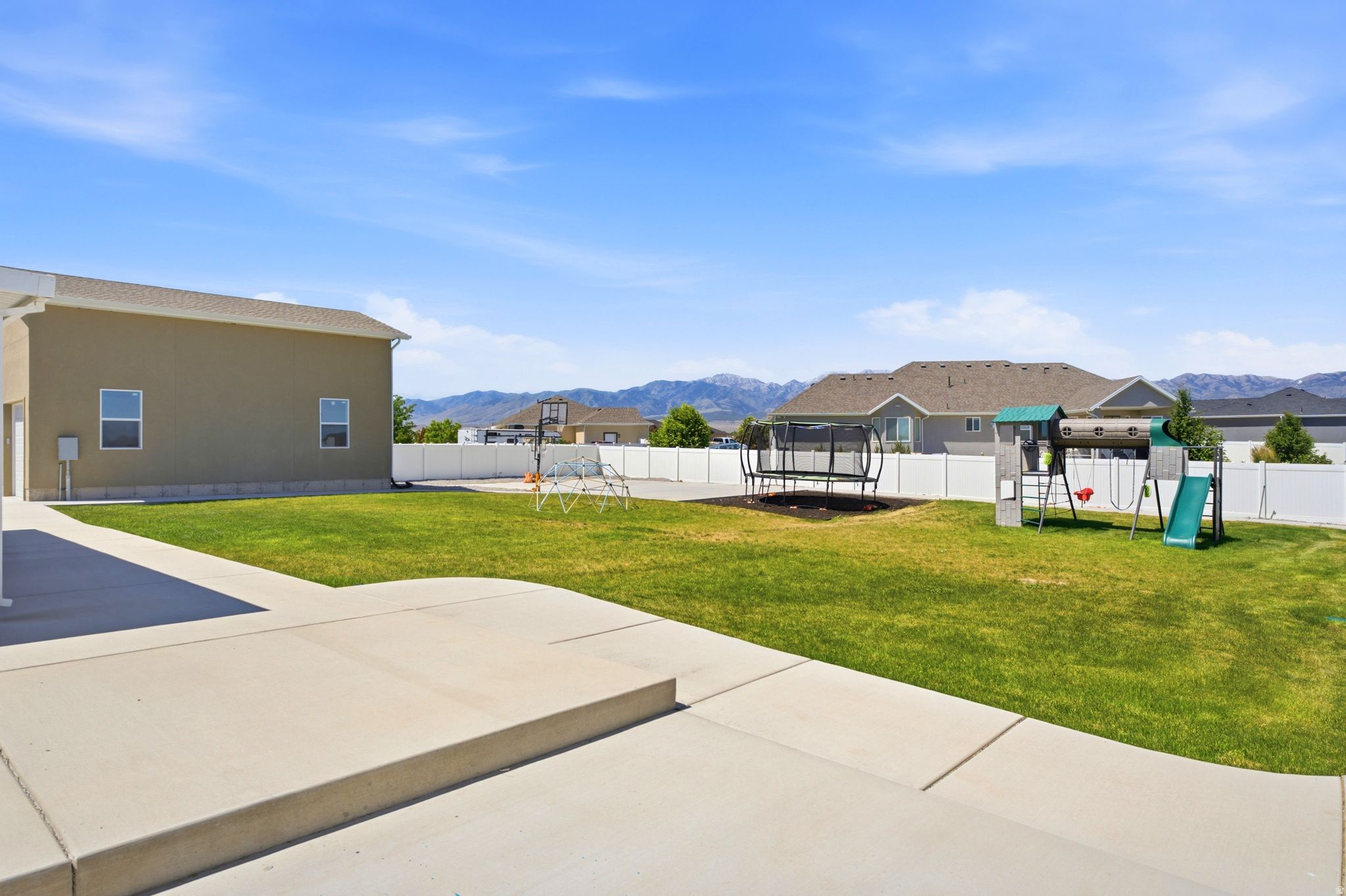 GRANTSVILLE CITY - Residential