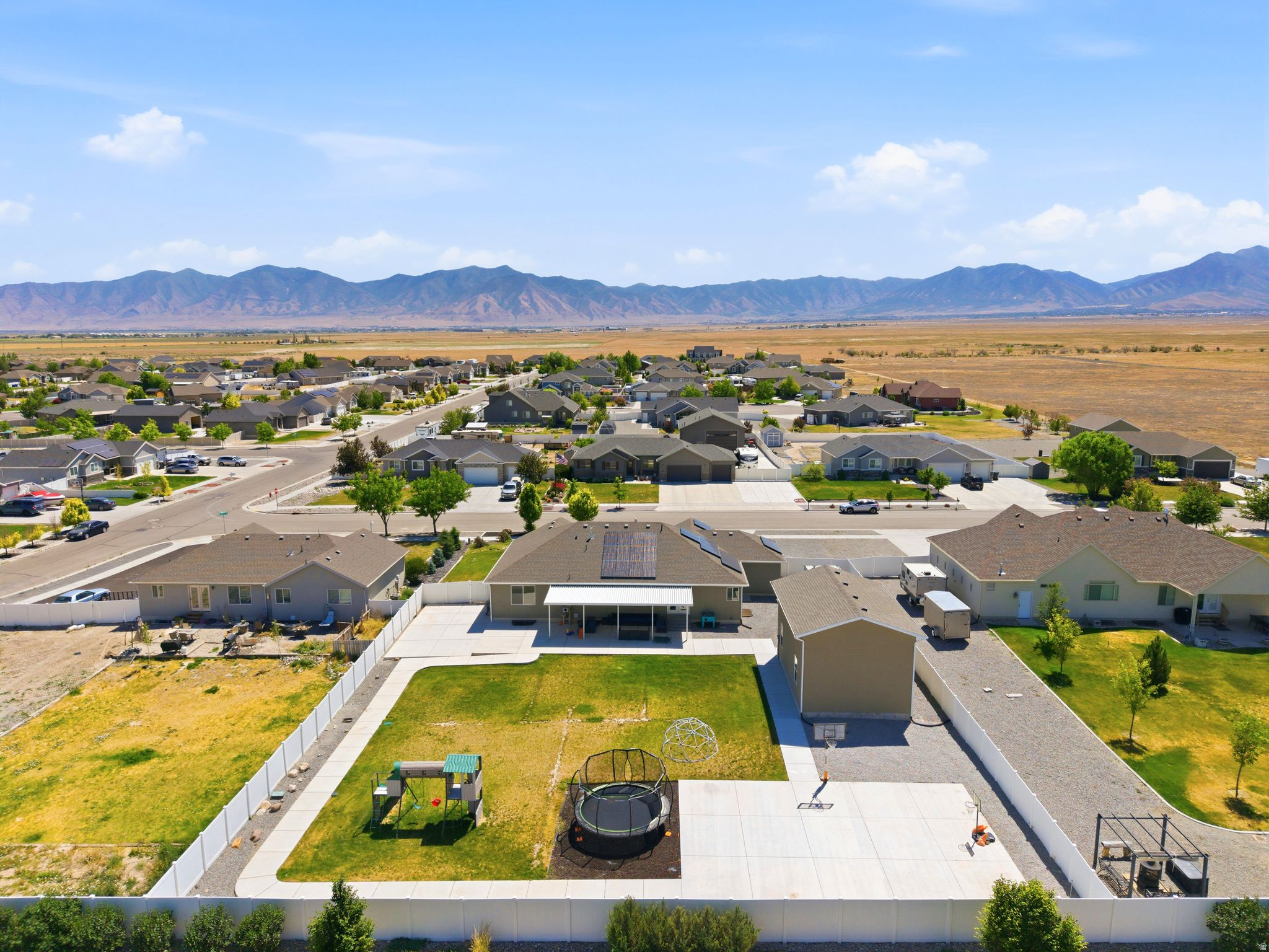 GRANTSVILLE CITY - Residential