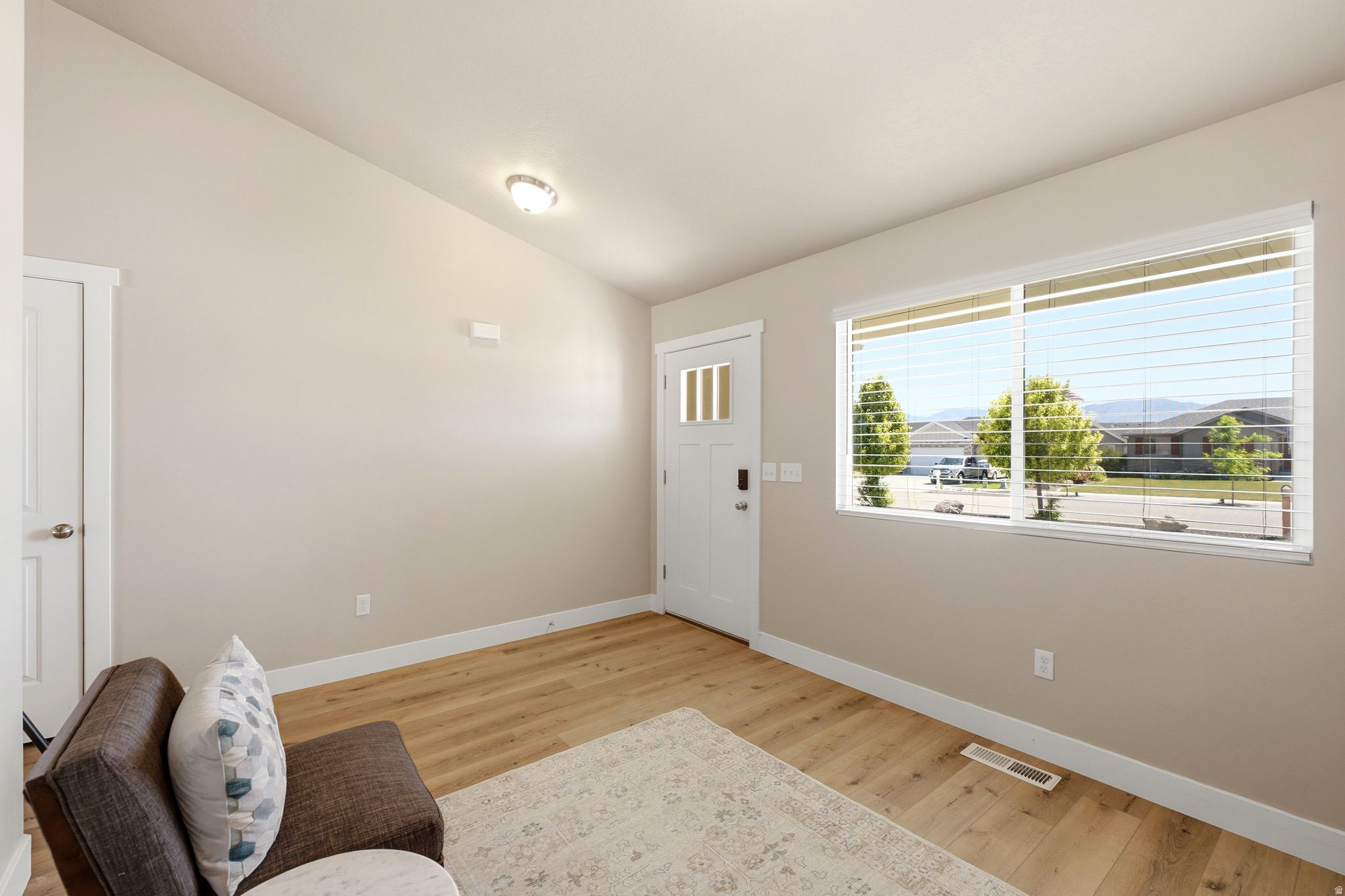 GRANTSVILLE CITY - Residential