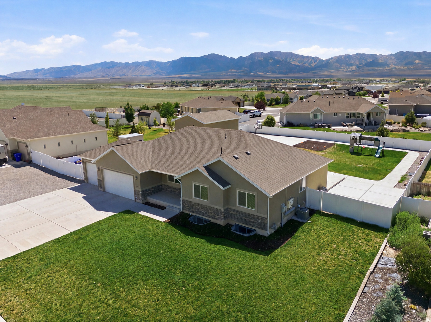GRANTSVILLE CITY - Residential