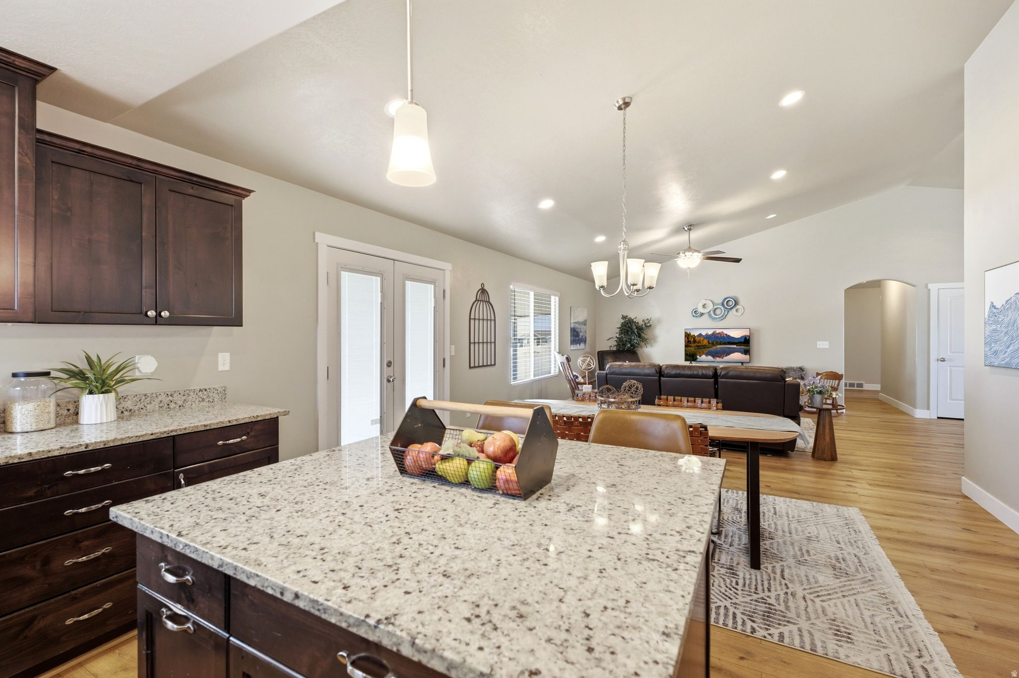 GRANTSVILLE CITY - Residential