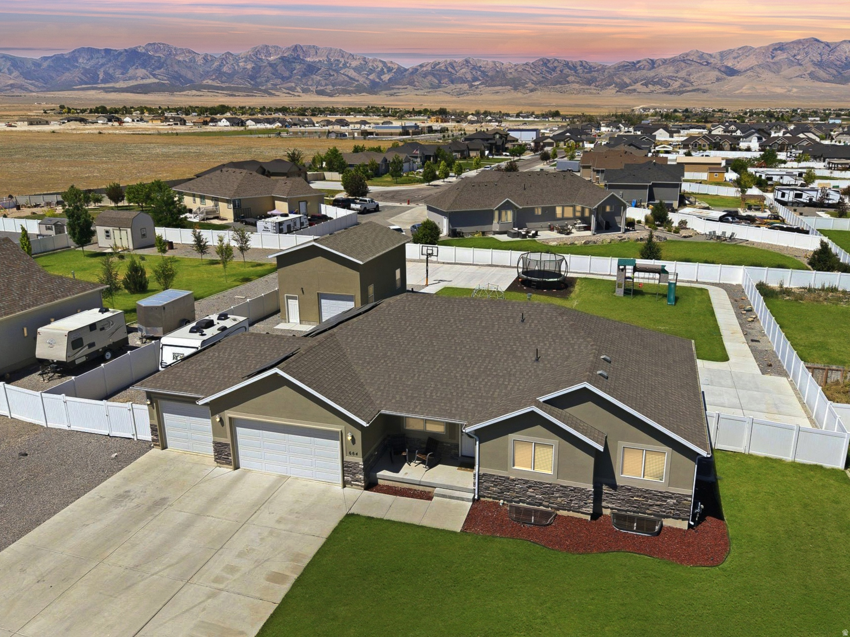 GRANTSVILLE CITY - Residential