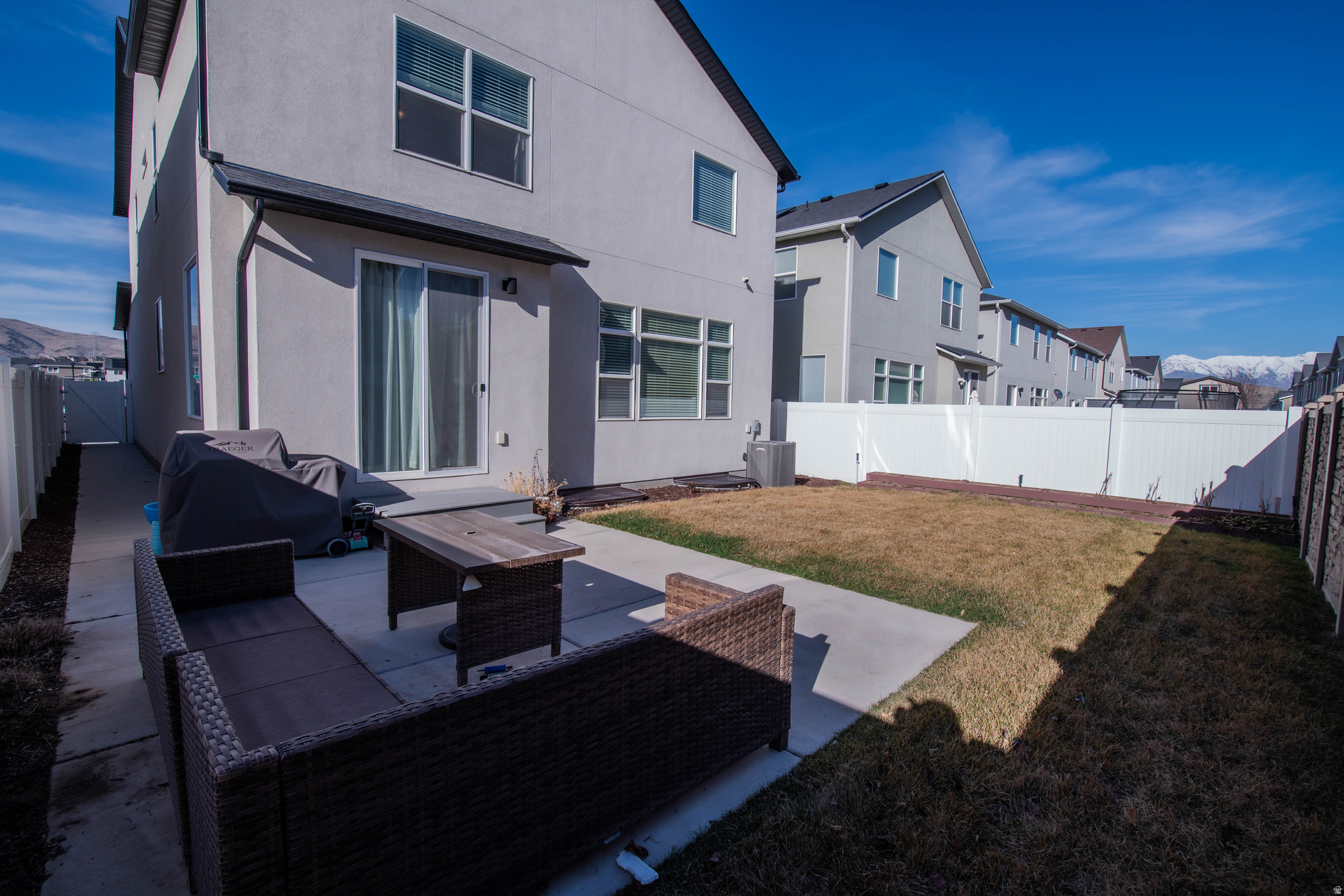 PORTERS CROSSING - Residential