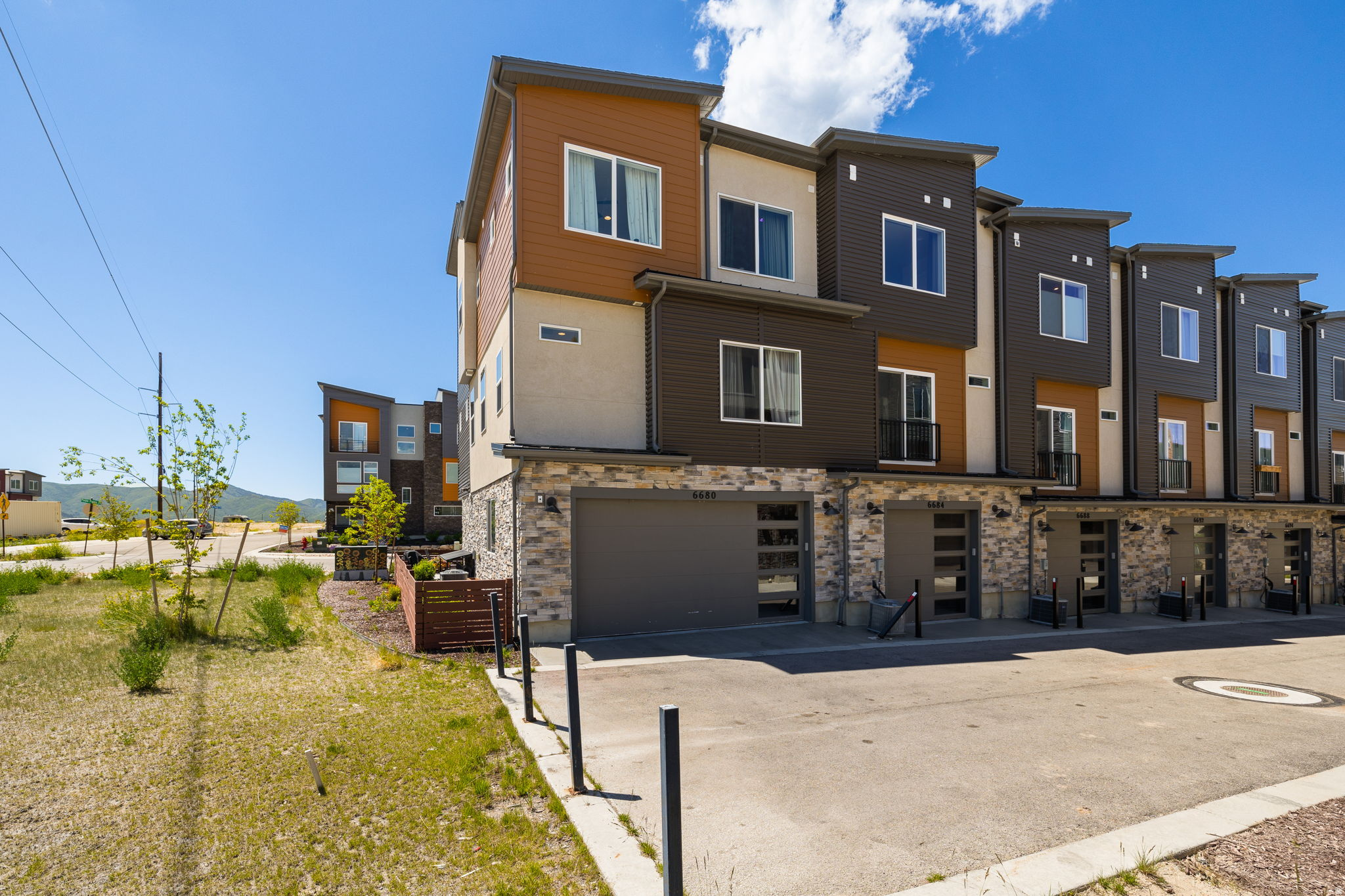 SILVER CREEK - Residential