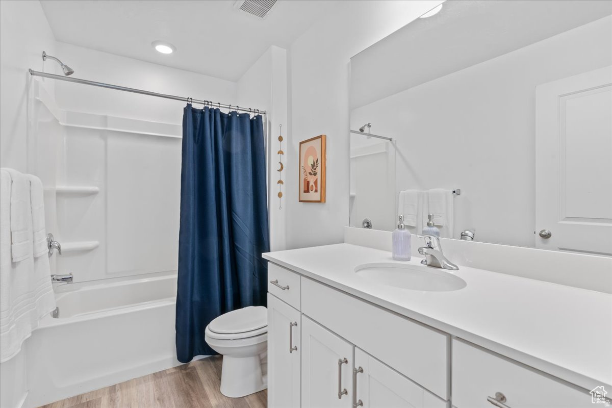 NORTHSHORE - Residential