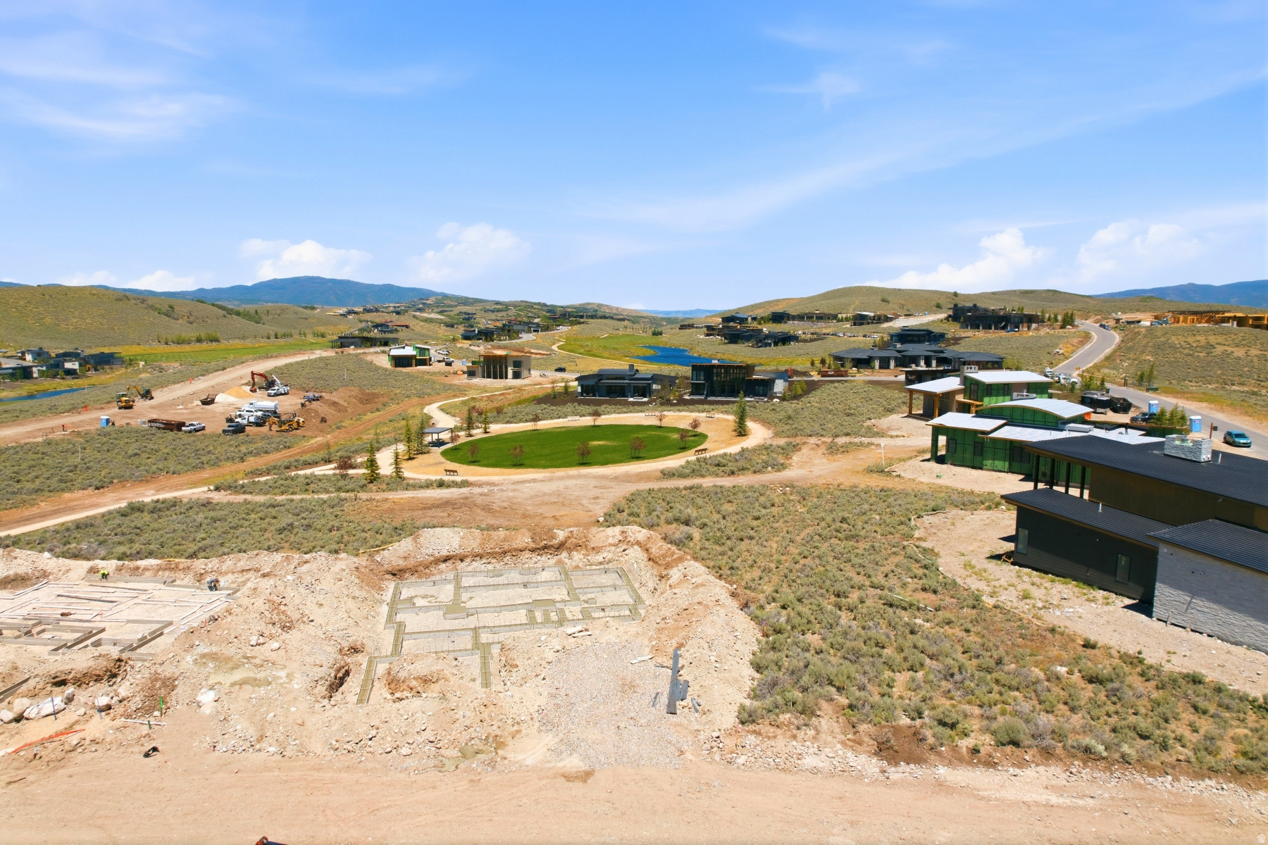 HAWKS PASS VILLAS - Residential