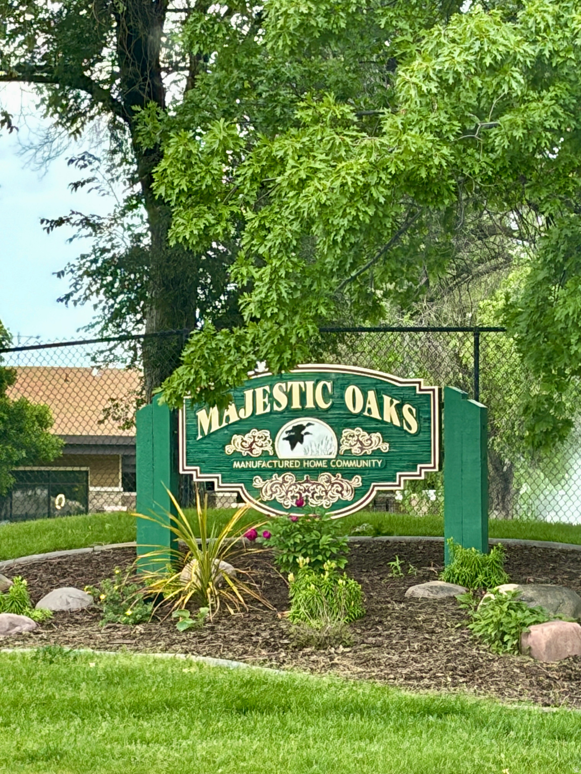 MAJESTIC OAKS - Residential