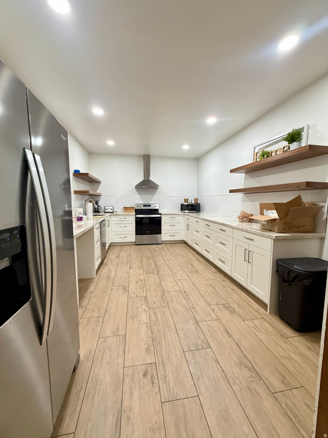 MAJESTIC OAKS - Residential
