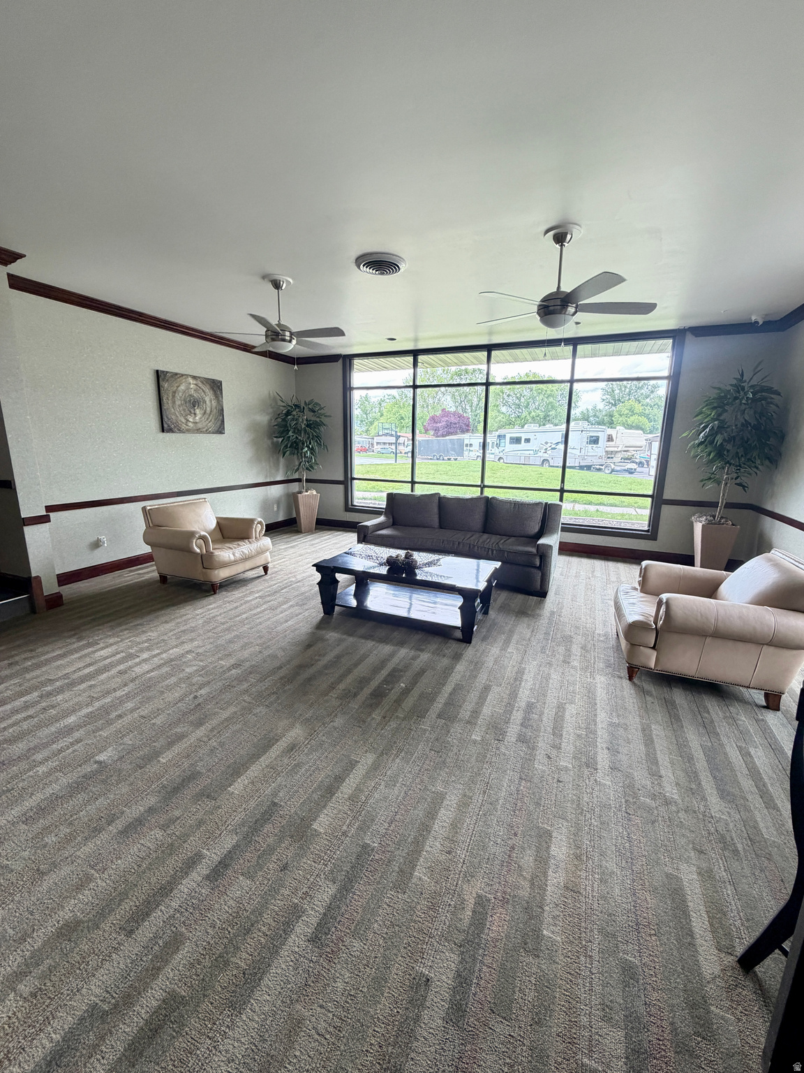 MAJESTIC OAKS - Residential