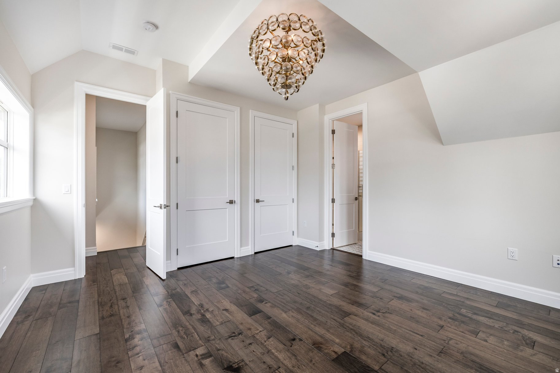 HOLLADAY ROW - Residential