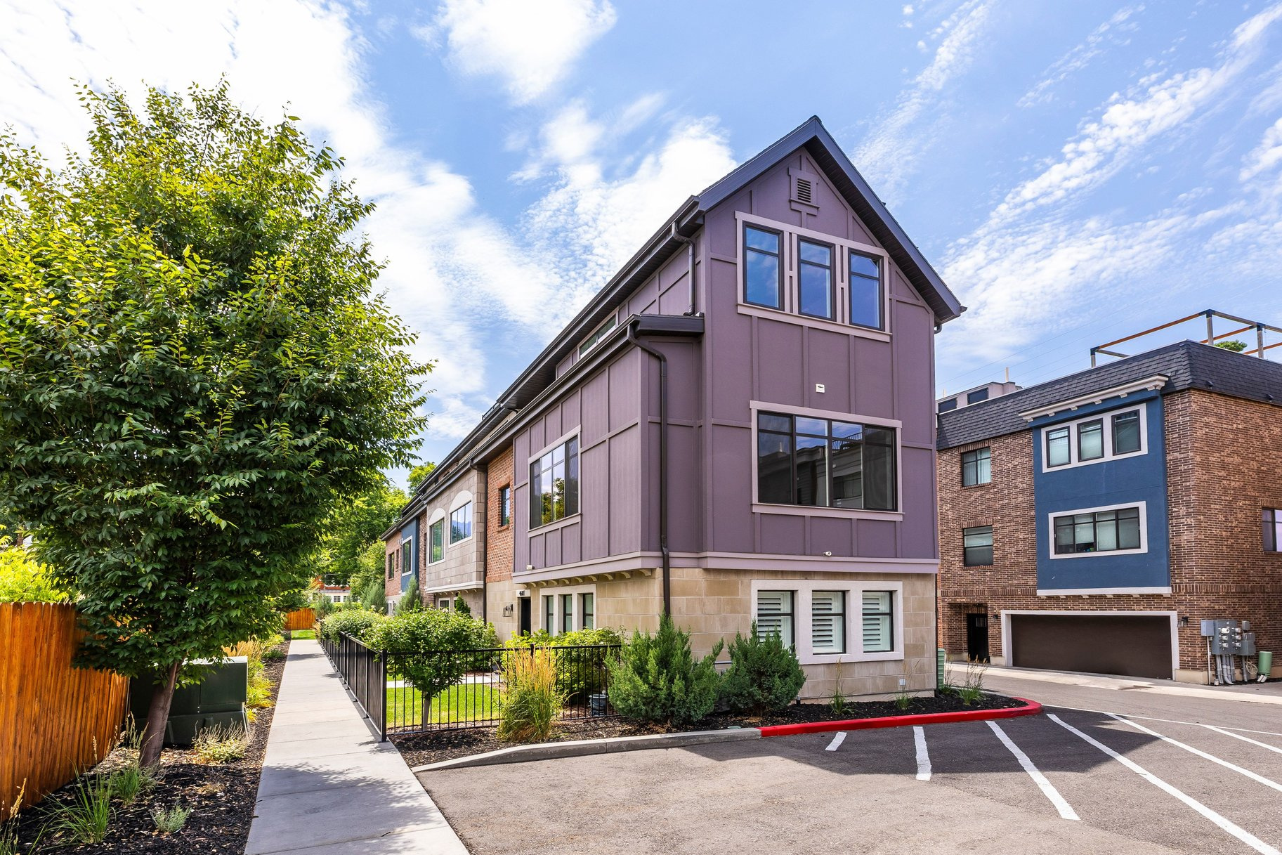 HOLLADAY ROW - Residential