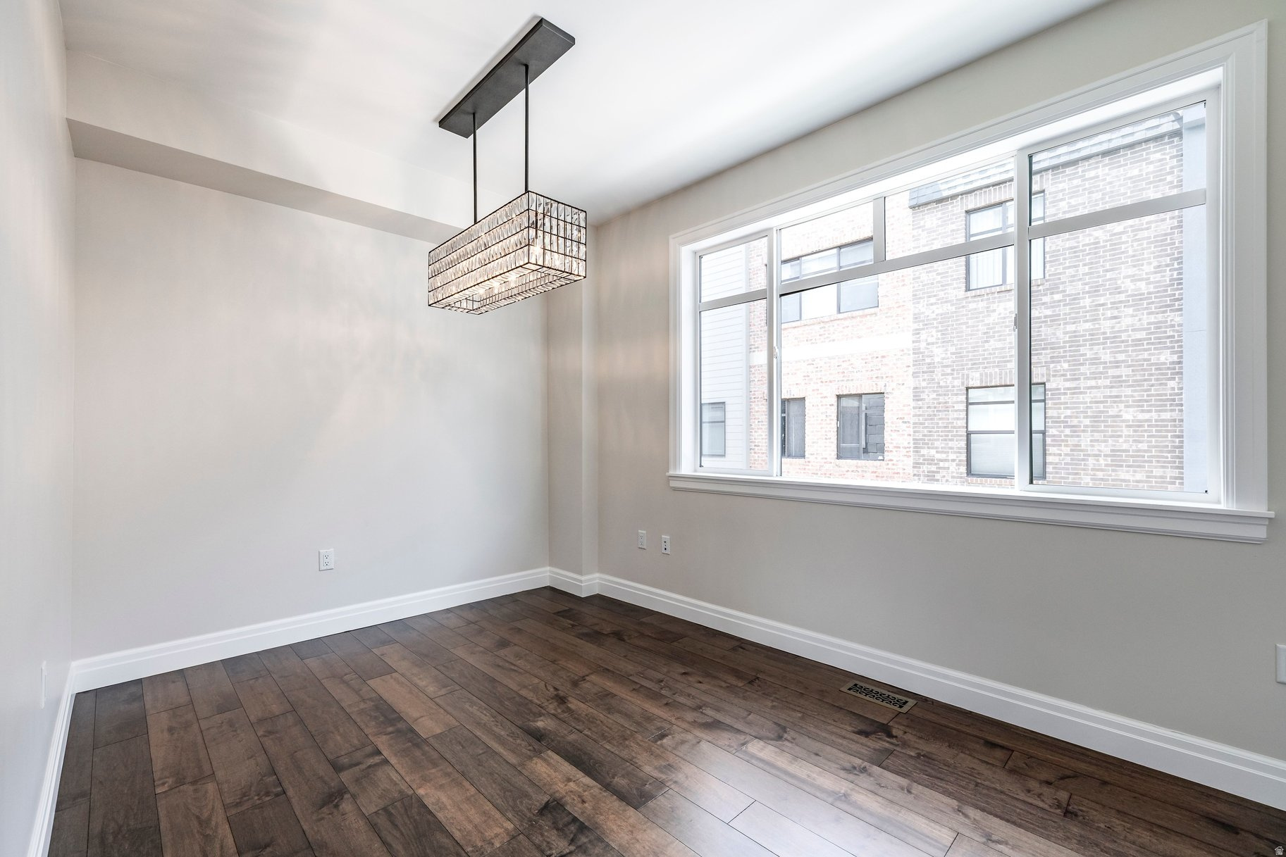 HOLLADAY ROW - Residential