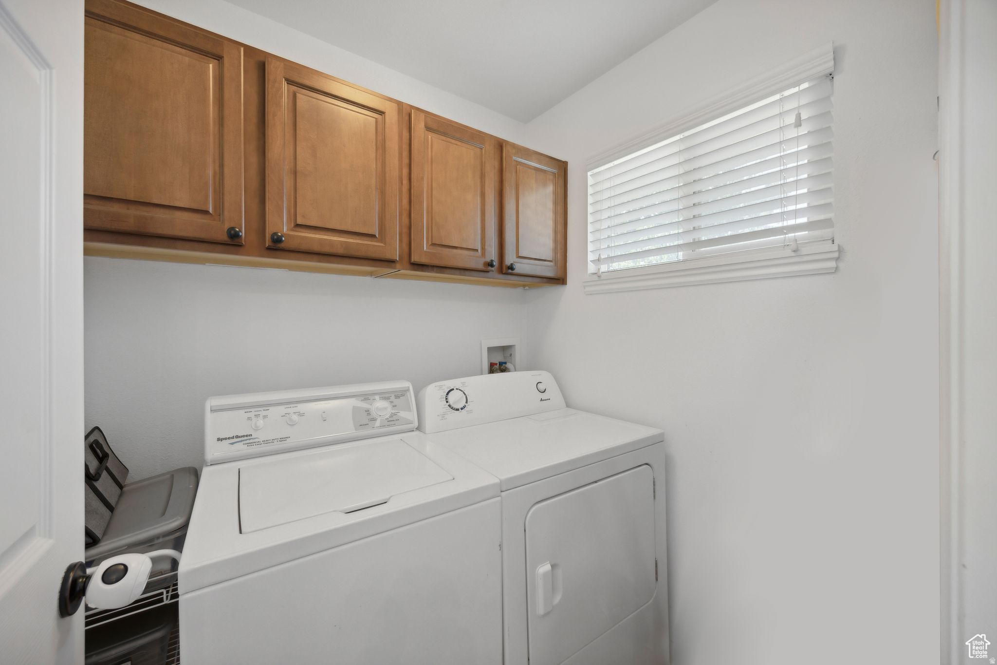 LESLIE - Residential