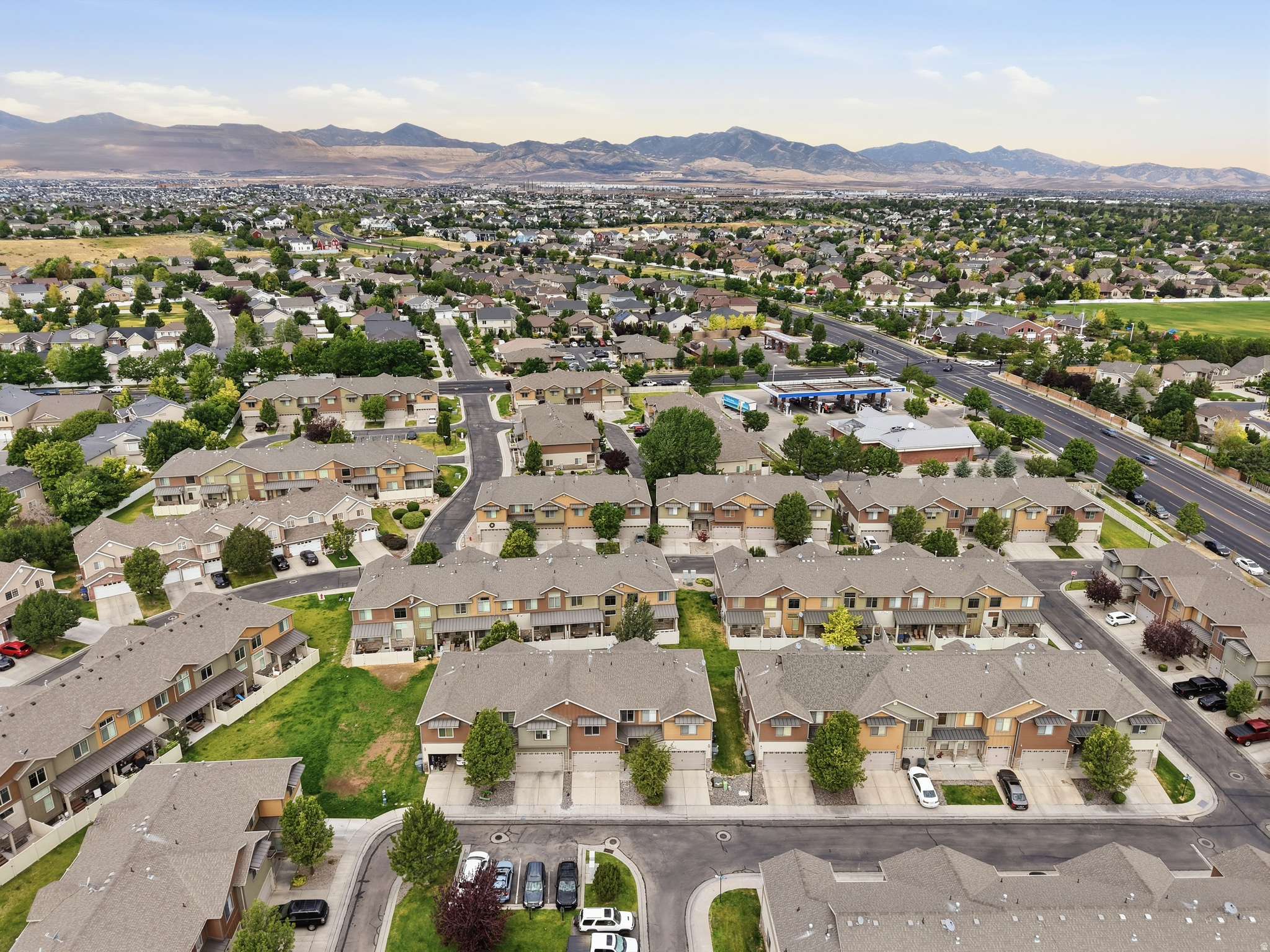THE BLUFFS - Residential