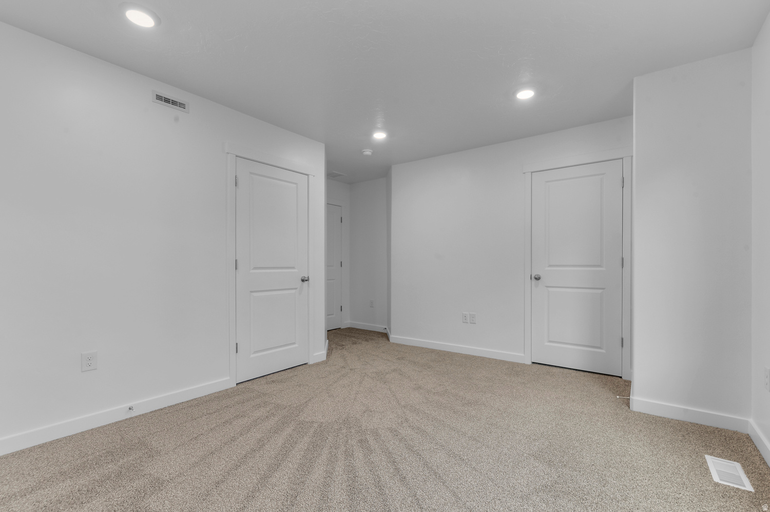 MIDTOWN VILLAGE - Residential