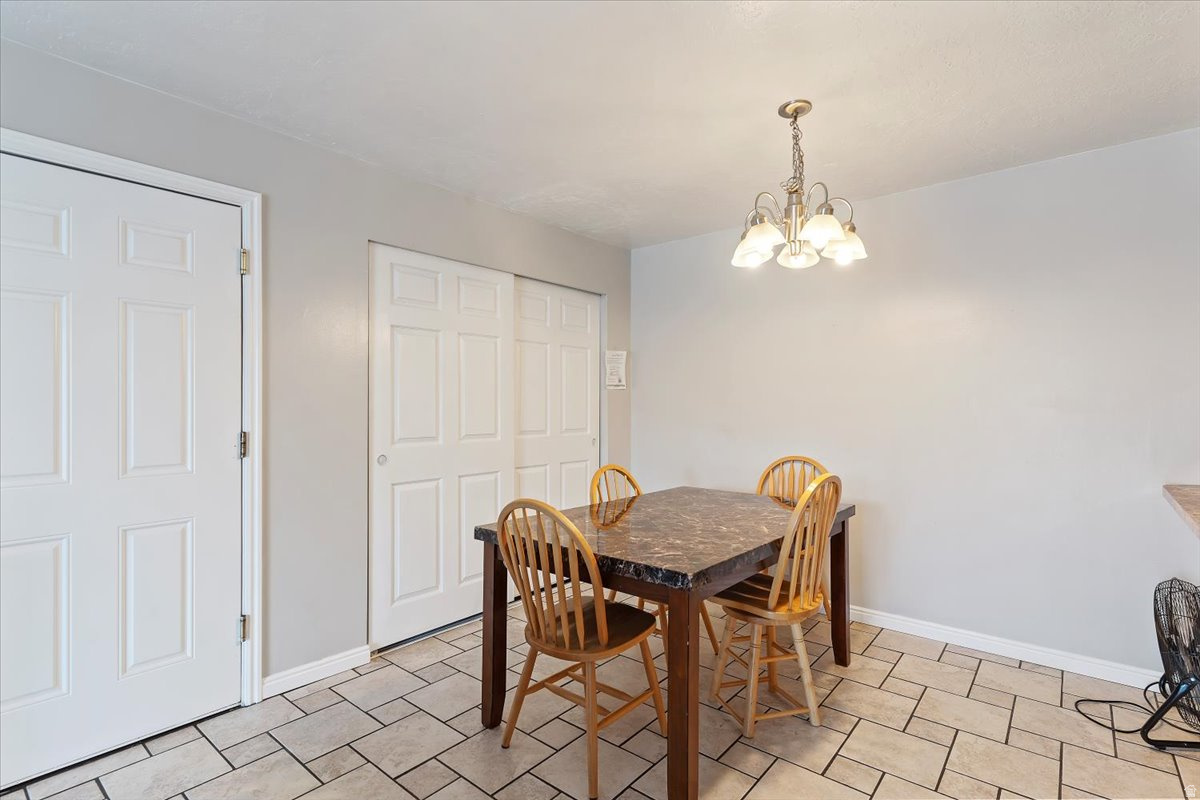 SHERWOOD OAKS CONDOS - Residential