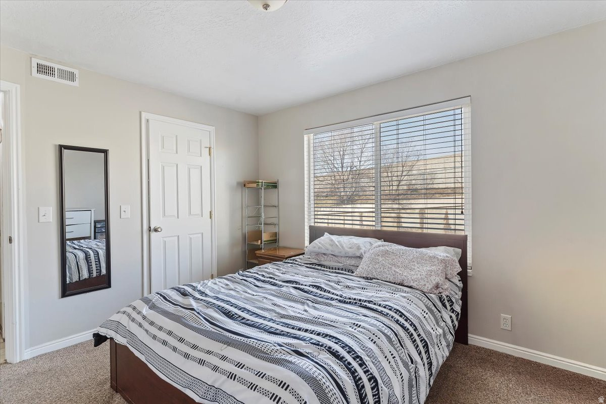 SHERWOOD OAKS CONDOS - Residential