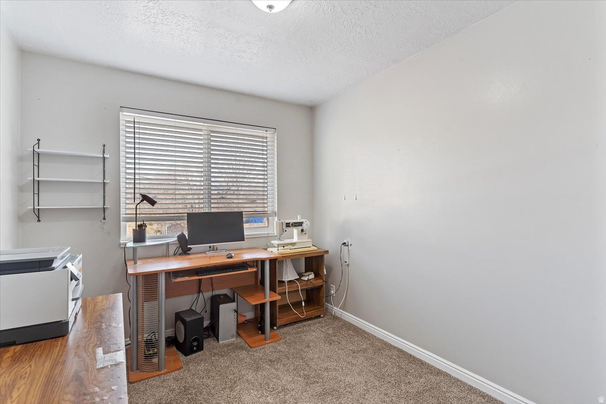SHERWOOD OAKS CONDOS - Residential