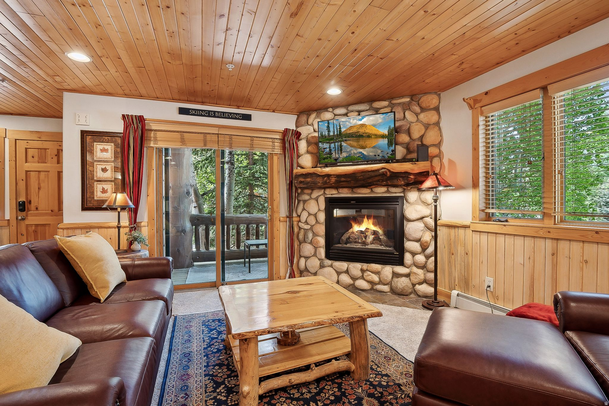 TIMBER WOLF LODGE CONDOS - Residential