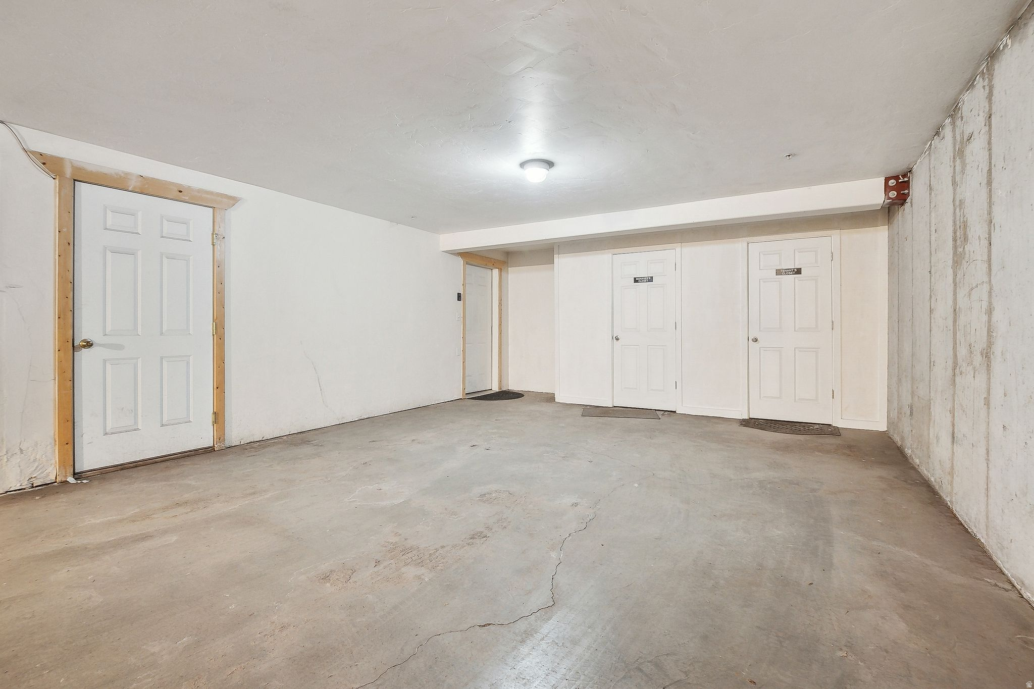 TIMBER WOLF LODGE CONDOS - Residential