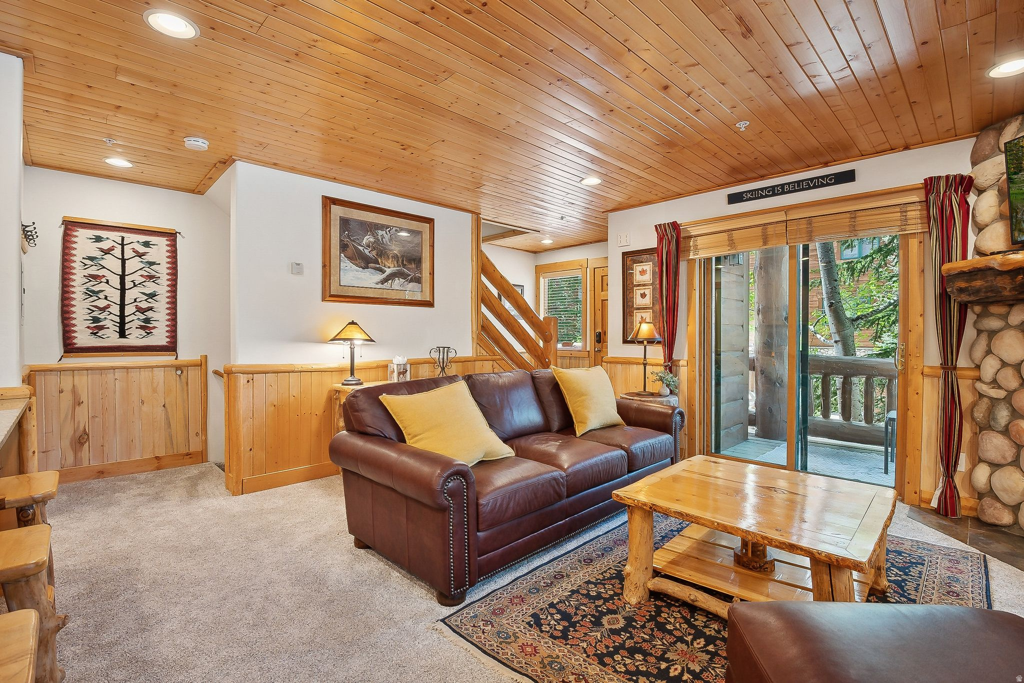 TIMBER WOLF LODGE CONDOS - Residential