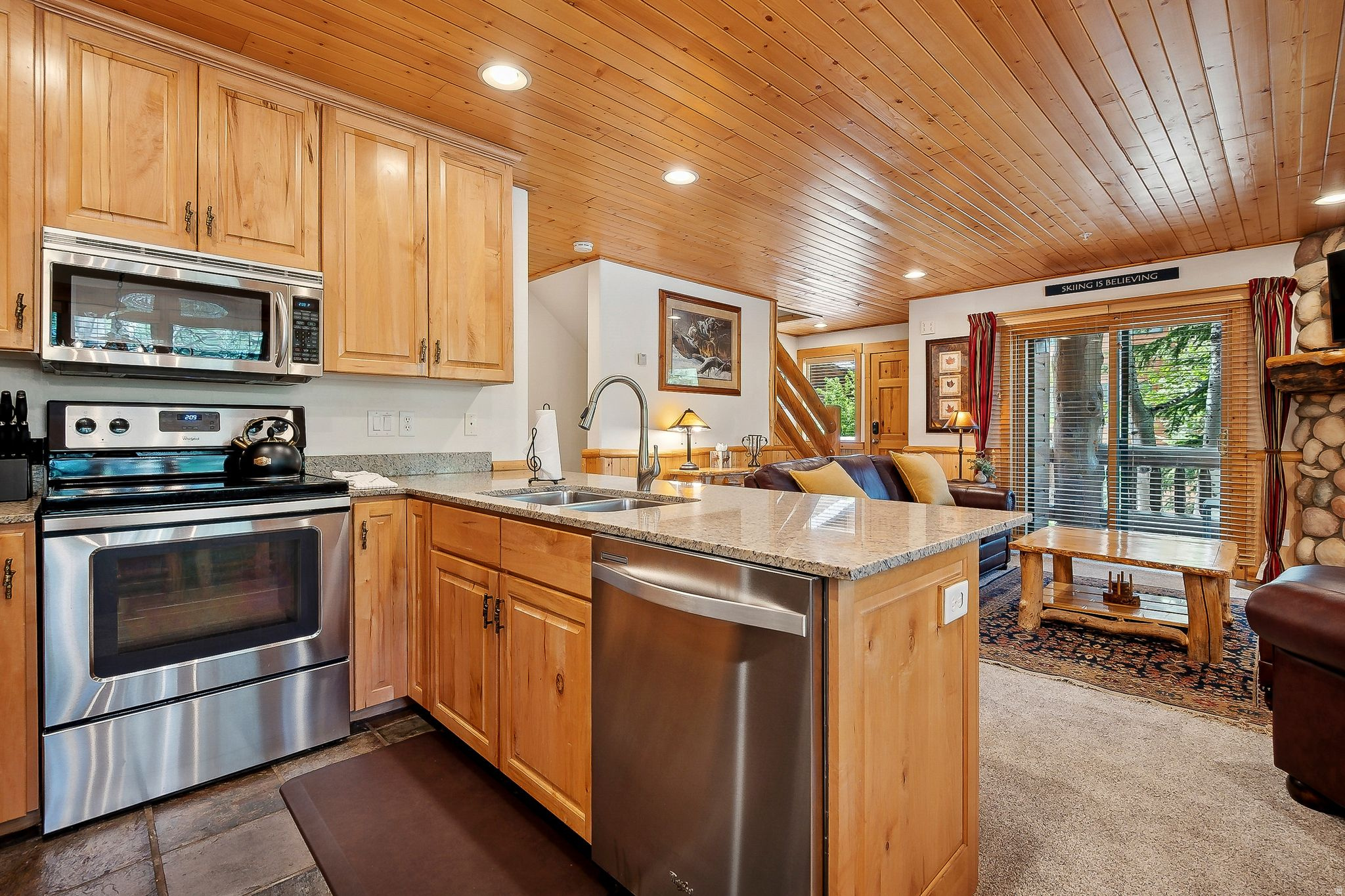 TIMBER WOLF LODGE CONDOS - Residential