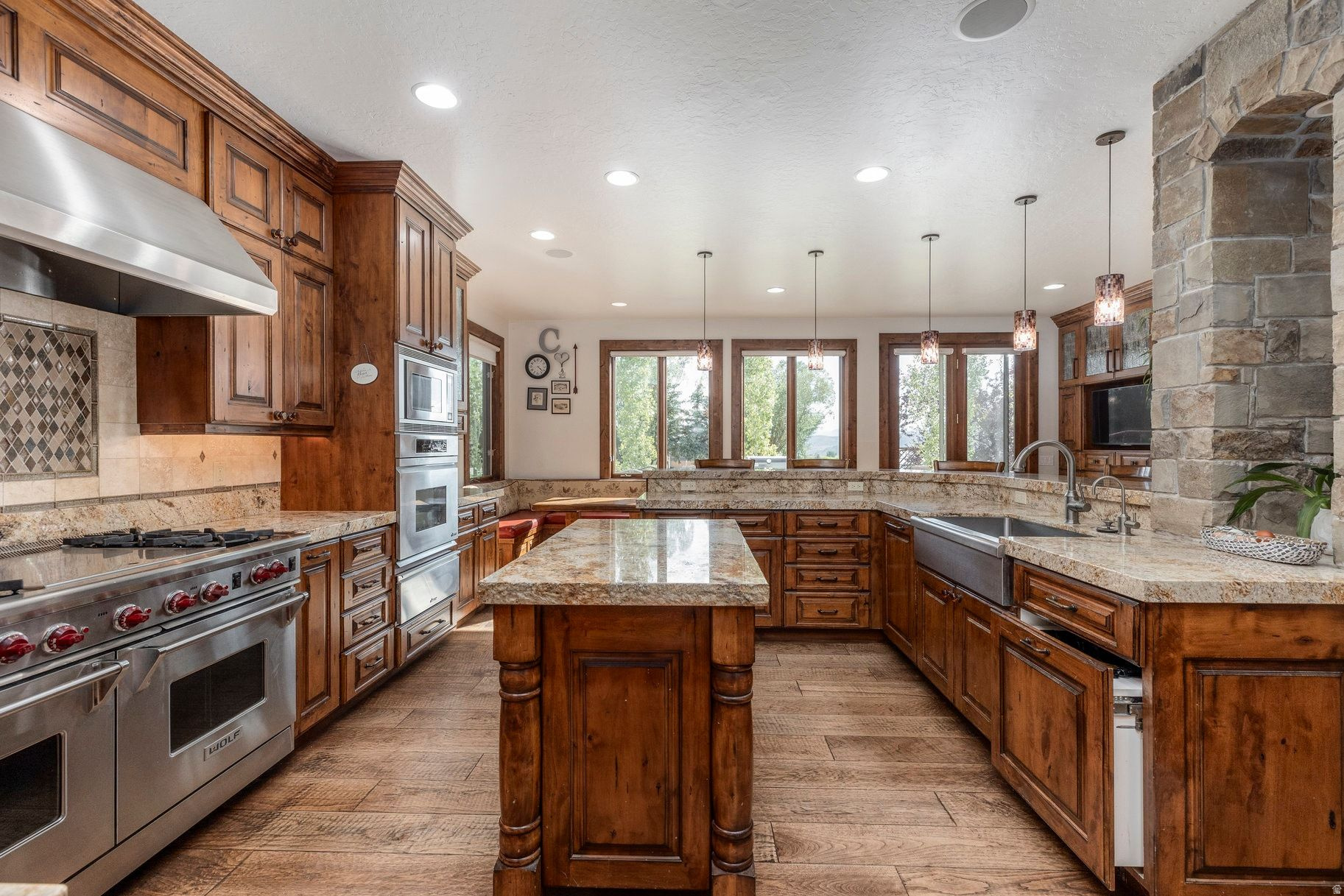 SHADOWS SUBDIVISION - Residential