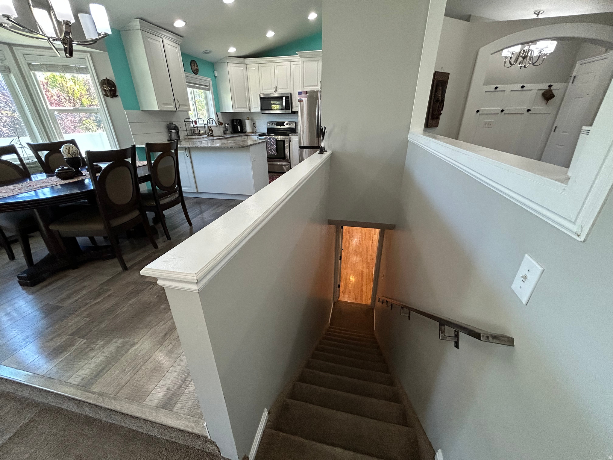 RIVERTON CHASE - Residential