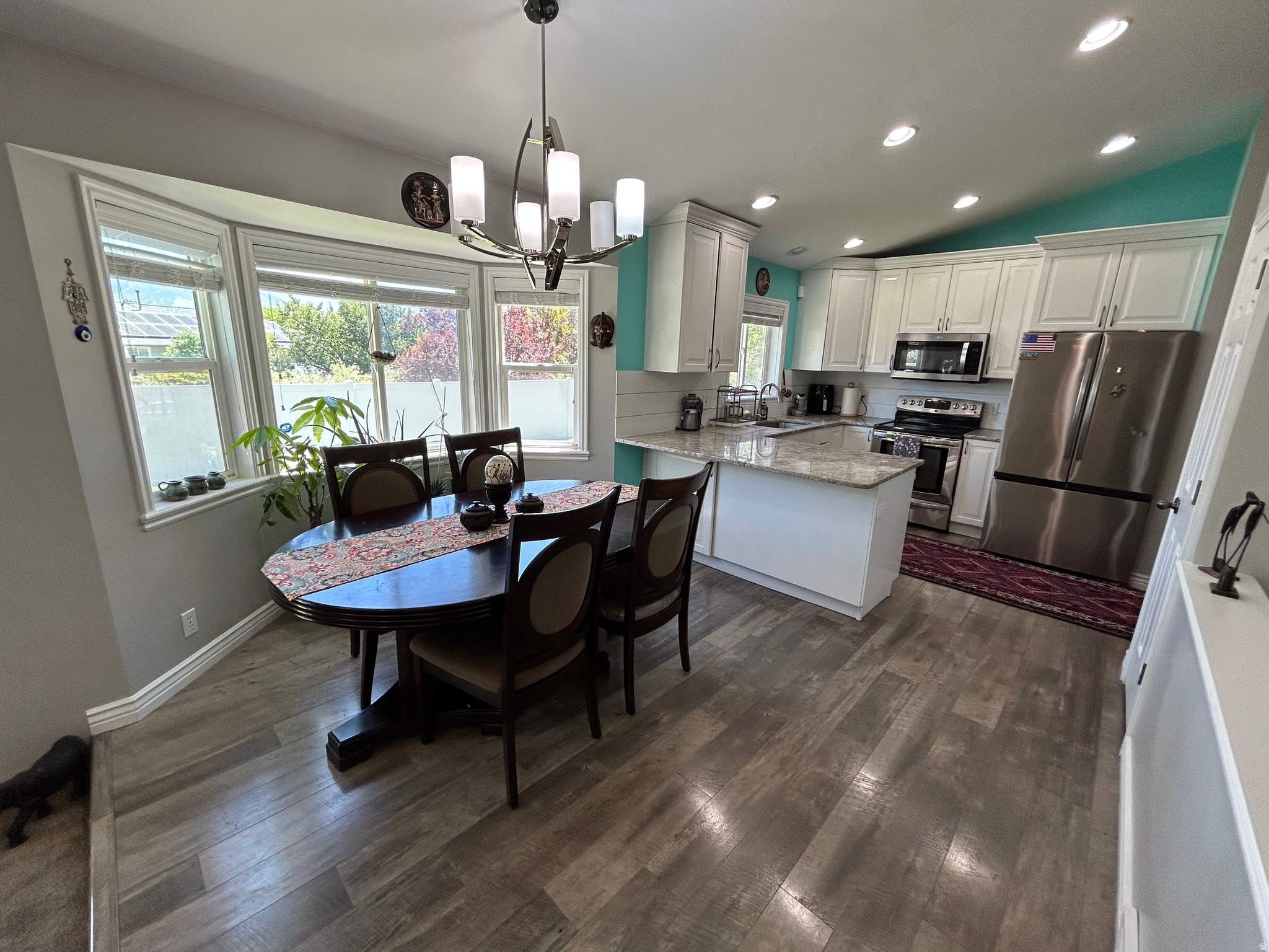 RIVERTON CHASE - Residential