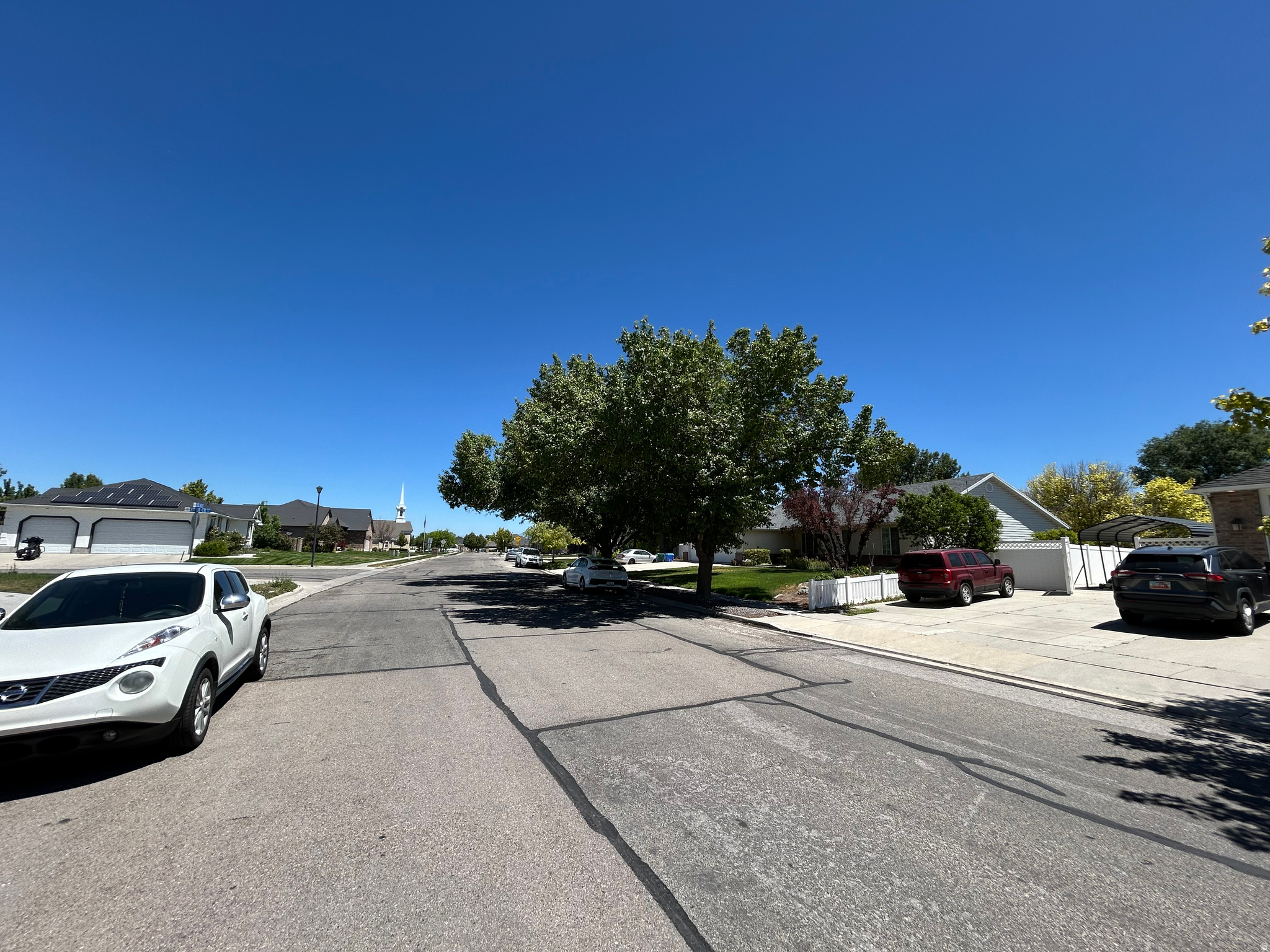 RIVERTON CHASE - Residential