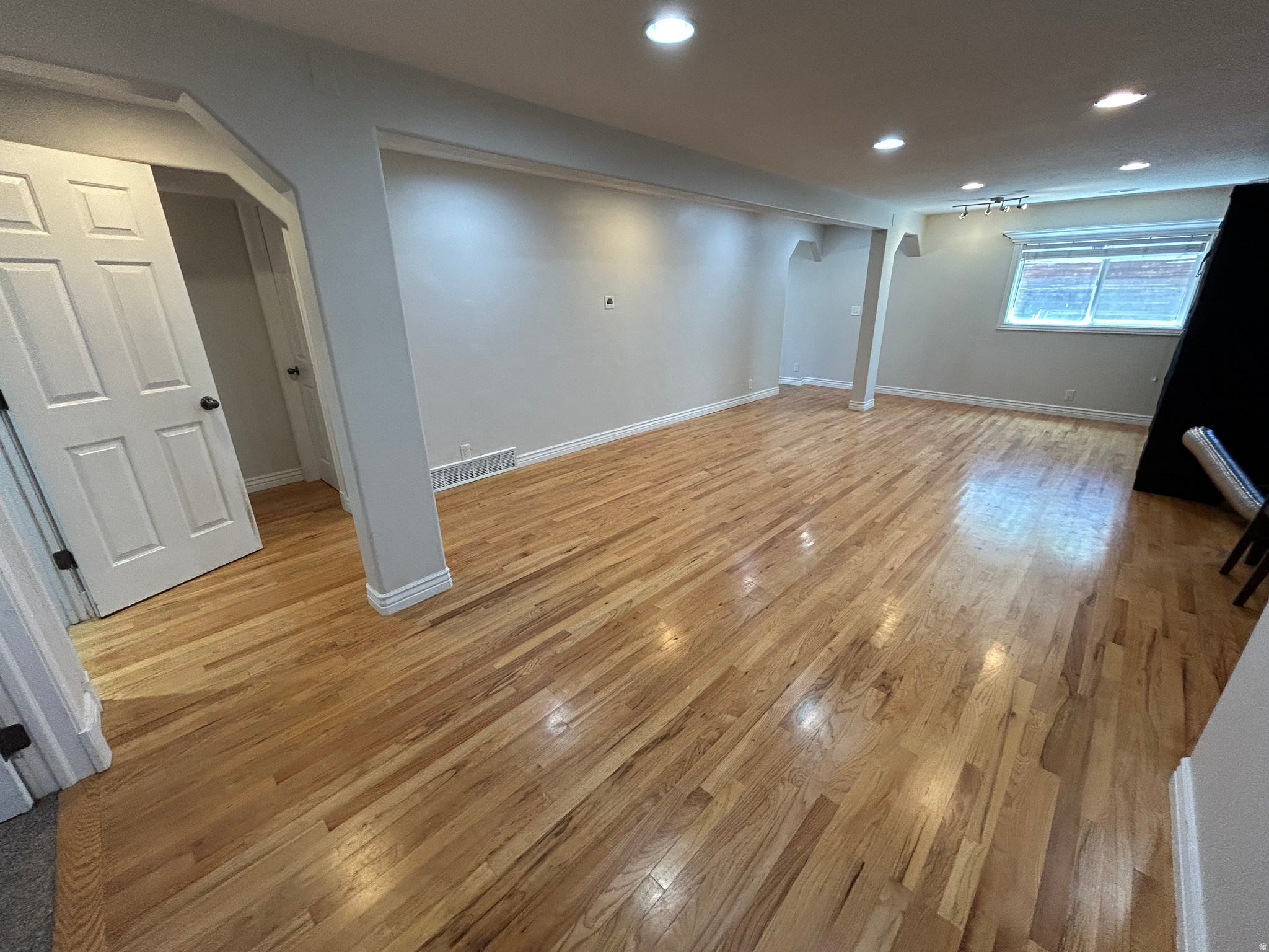 RIVERTON CHASE - Residential