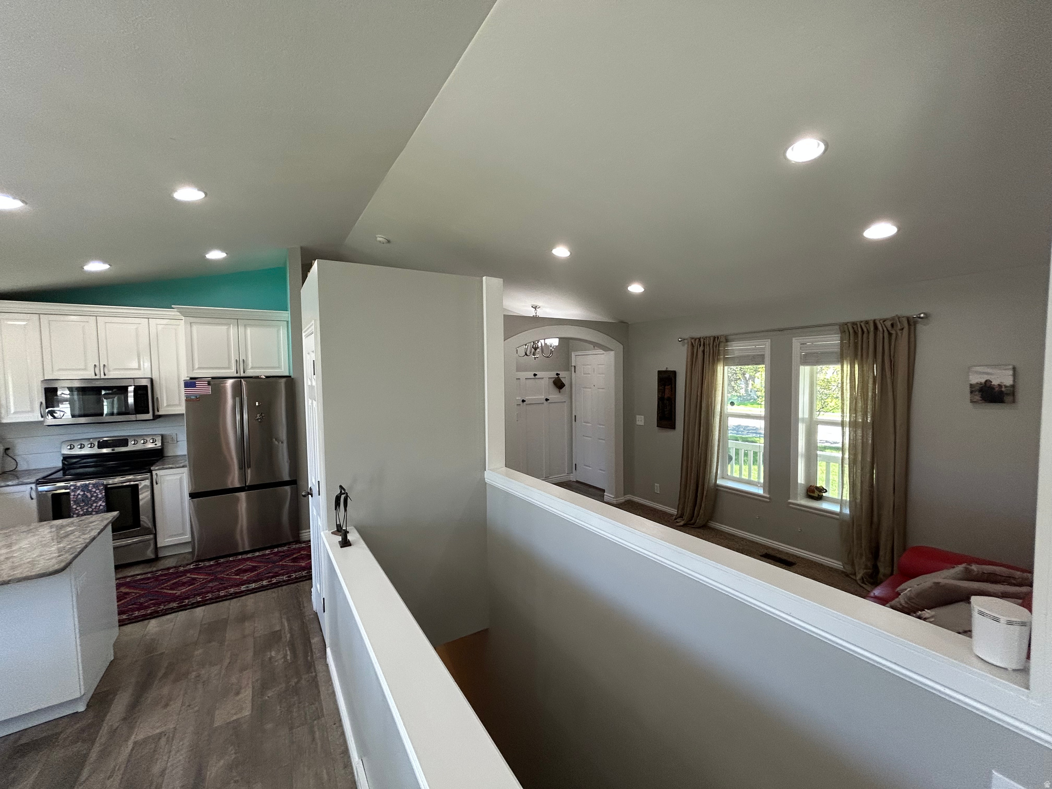 RIVERTON CHASE - Residential