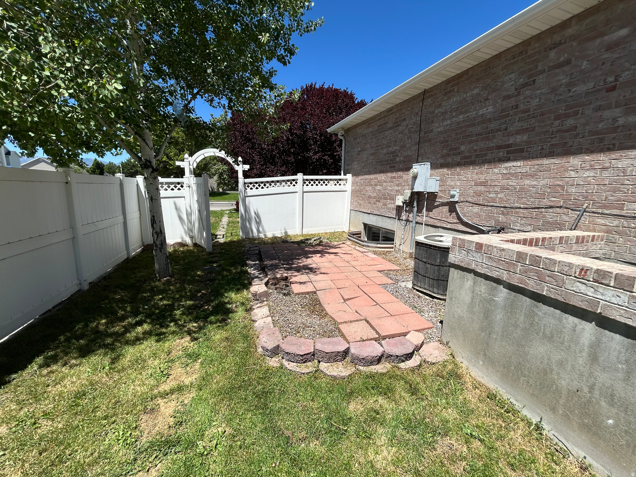 RIVERTON CHASE - Residential